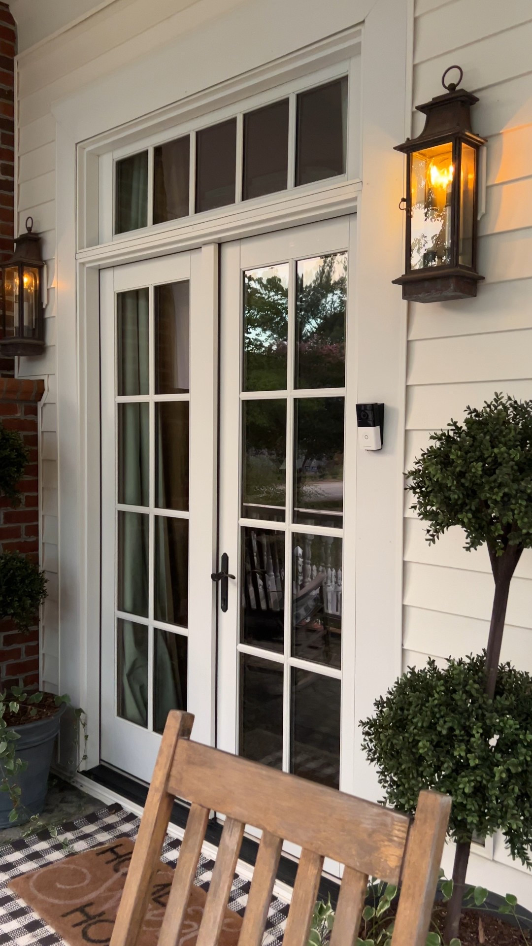 Flickering Candle Lights 
Flickering Outdoor lights 
Outdoor lights
Outdoor ambiance 

#LTKSeasonal #LTKHome