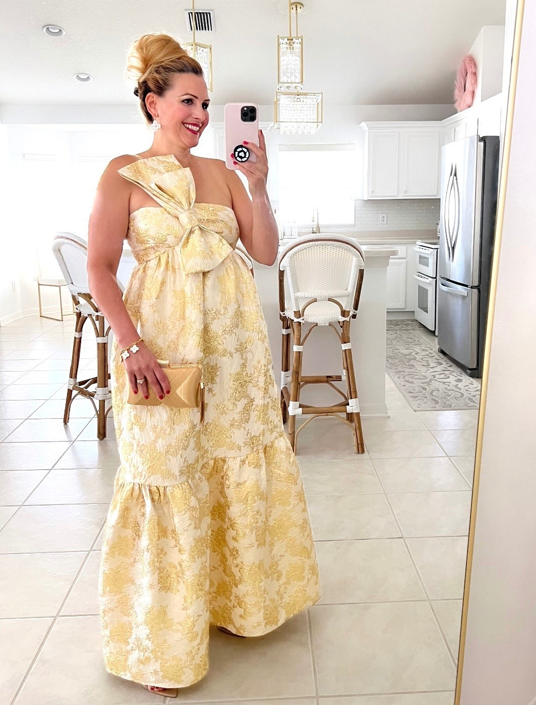 👰🏼‍♀️WEDDING GUEST DRESS: #ad Obsessed with this @petalandpup dress. #petalandpup 

🙌🏼This one shoulder adjustable strap maxi dress has the most beautiful bow attached. 

🙌🏼It features functional side pockets and a drop tiered a-line skirt design. Love the floral print and the gold metallic detail. 

🙌🏼Wearing a large. Zips up the back and the panels have a little stretch. I’m a 36B for chest reference.




#LTKootd #LTKSeasonal #LTKWedding