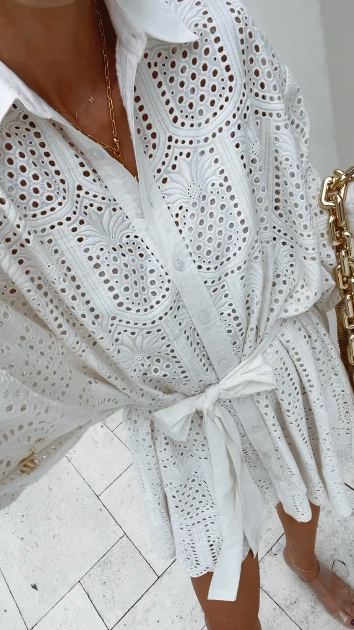 Wearing size xs/s in this gorgeous eyelet dress!