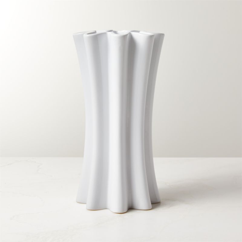 Vix Modern White Fluted Vase | CB2 | CB2