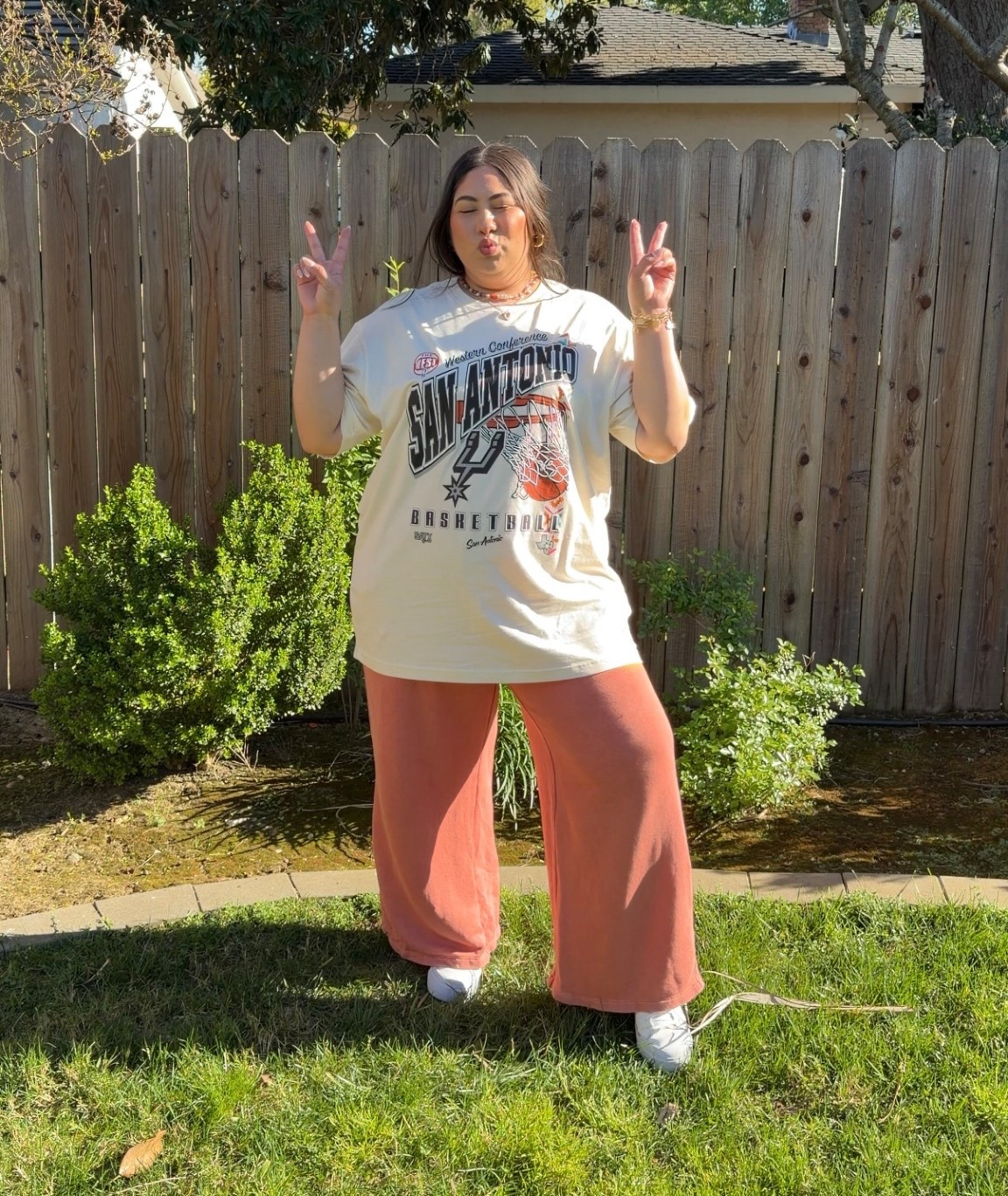 Part 20: Dabbling in Dopamine Dressing as a Plus Size Mama 🏀 #dopaminedressing #momoutfits #momstyle #dopamineoutfit #plussizefashion

#LTKootd #LTKPlusSize #LTKmomlife