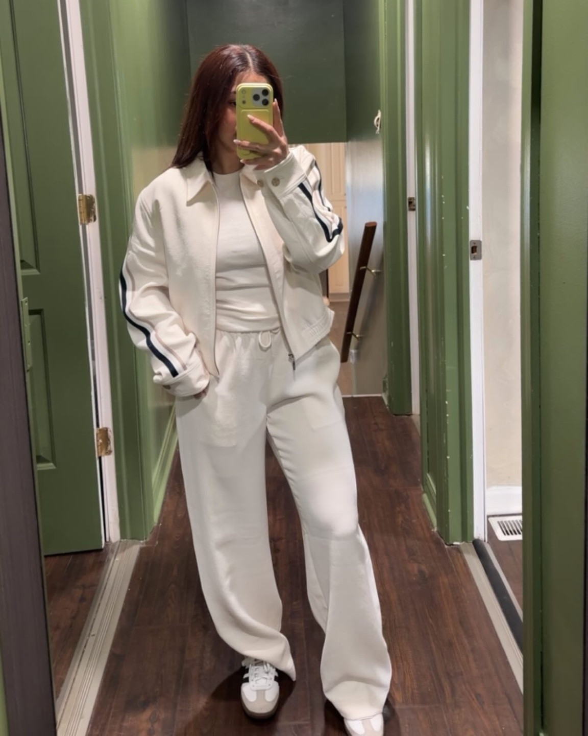 Casual mom OOTD

#LTKmomlife