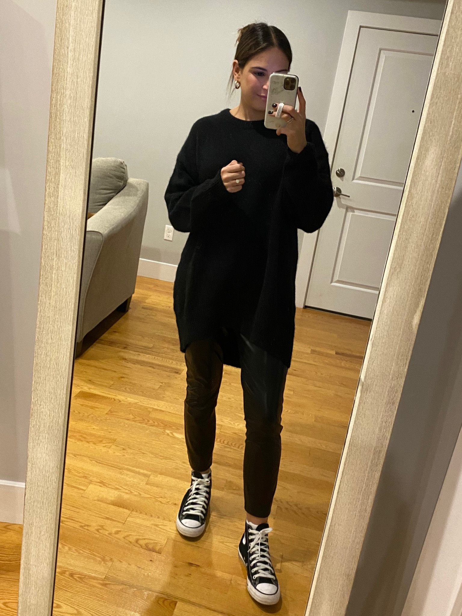 #abercrombie #oldnavy #converse

#LTKSeasonal #LTKstyletip