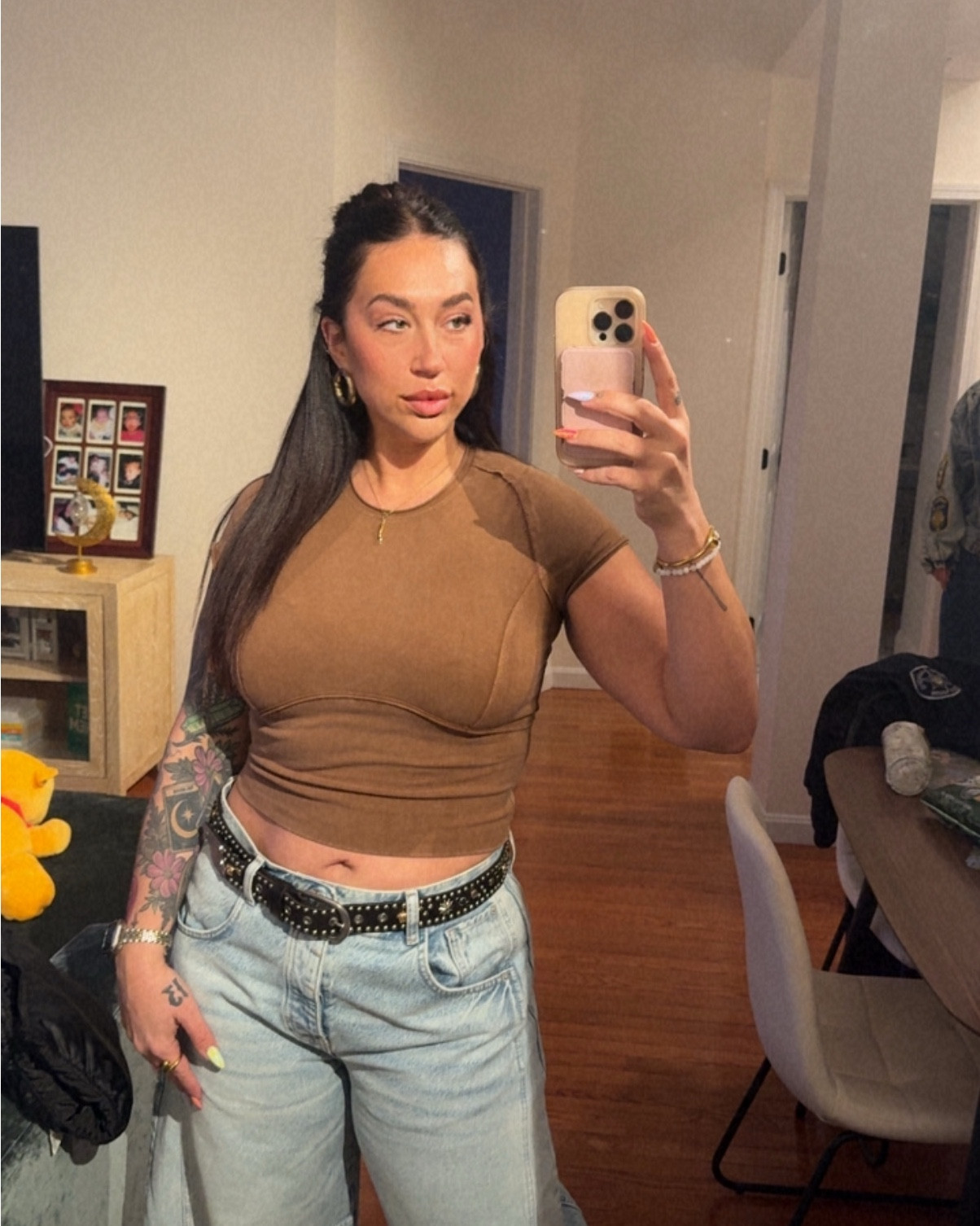I’ve said it before I’ll say it again I’d love these FP shirt shirts they’re so comfortable and can be dressed up or down. This belt is also to die for I got the last one in store - if you’re mixed metal girly this is for you ! ￼

I’m also in love with these barrel jeans, never thought I’d like the style on me, but I was wrong. You have to try them! These are size 30 slightly big but I wanted them to fit baggy - ￼everything I’m wearing is from free people down to the earrings. 


#LTKgrwm #LTKBeauty #LTKootd