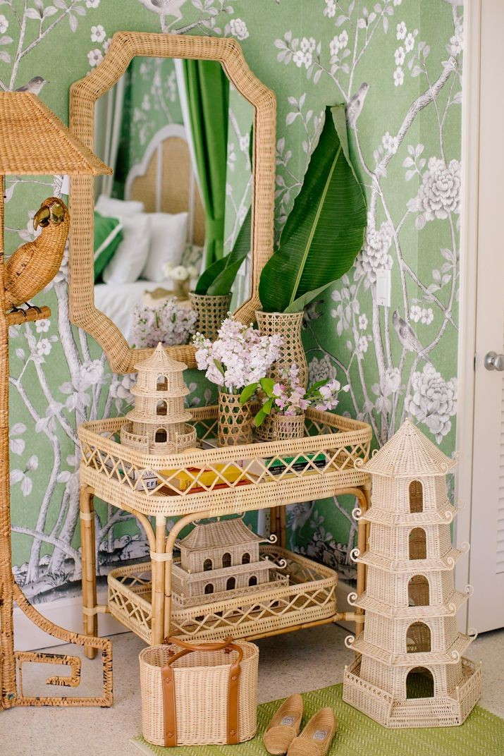 Tall Pagoda | Amanda Lindroth