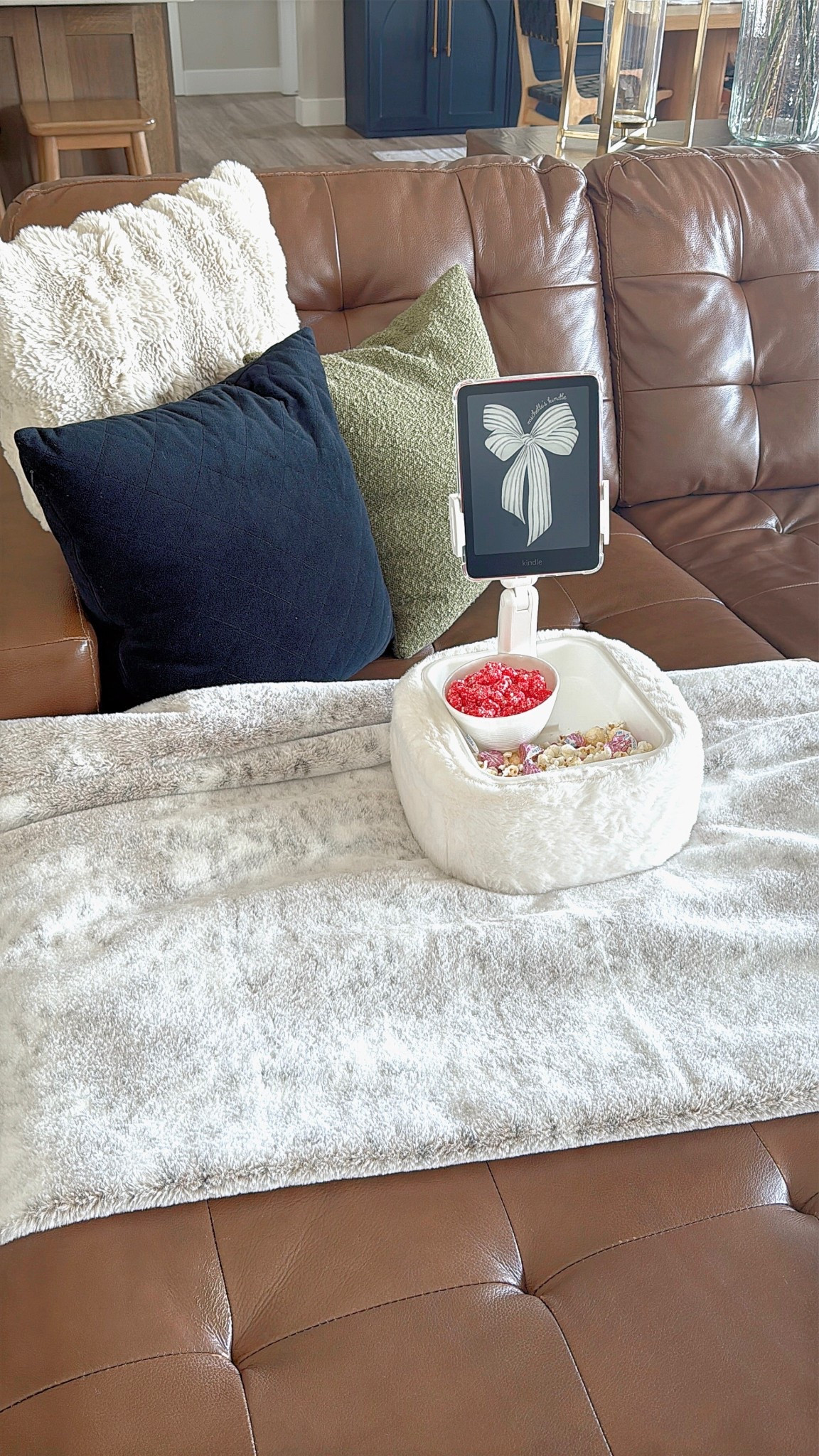 The coziest reading setup for nights at home. A hands-free Kindle stand paired with a soft snack caddy makes reading so much more comfortable—perfect for the table, couch, or bed. Everything stays at eye level while snacks and essentials are within reach, making it ideal for nightly routines, reading corners, and simple home comforts.

#LTKKids #LTKHome #LTKSeasonal
