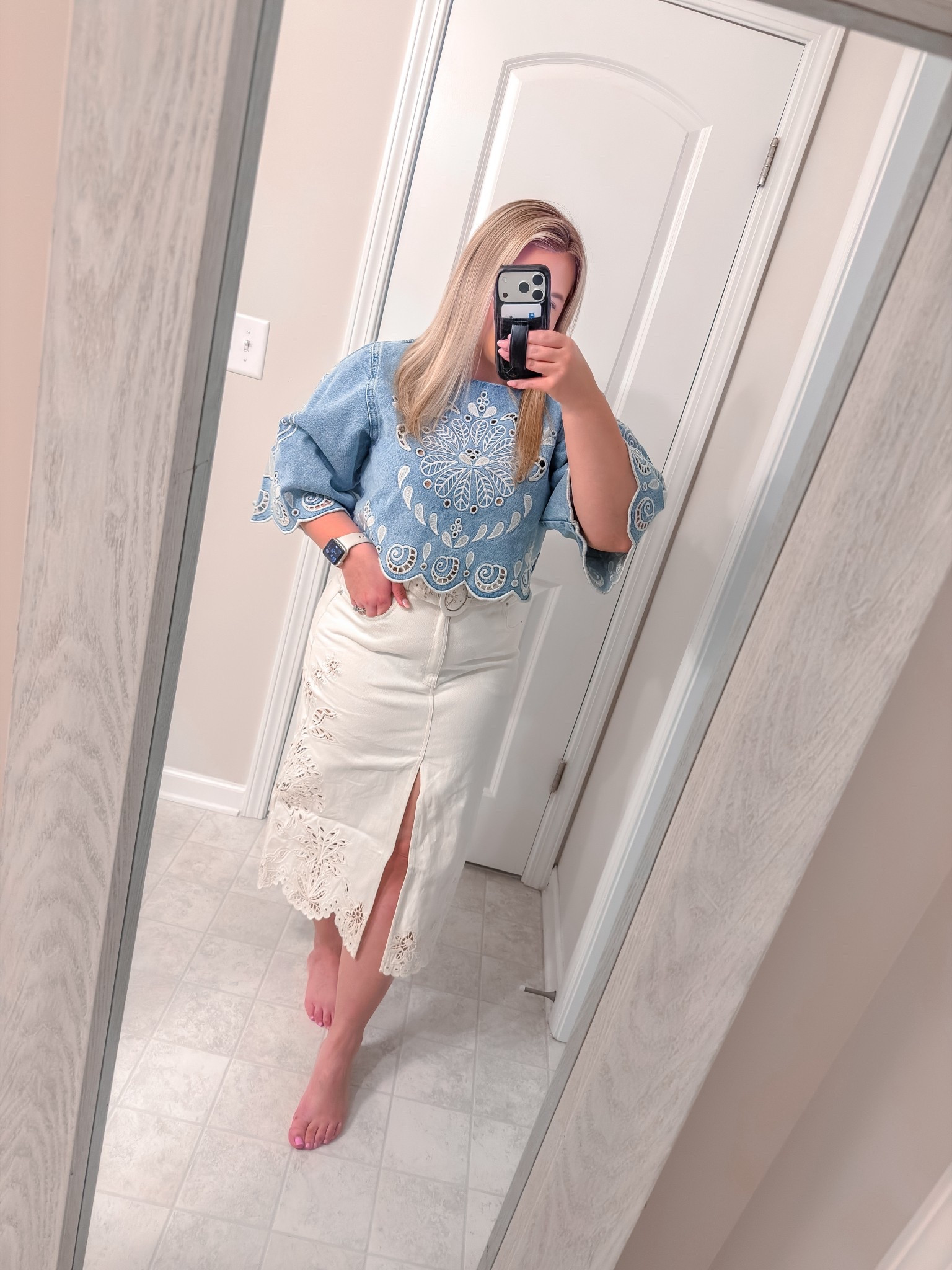 Came home to the BEST package and immediately had to try everything on 😍🌸

Farm Rio just does it every time… the colors, the details, the fit 🤍
These are the kind of pieces that make you feel instantly put together with zero effort ✨

Linking everything because I already know these will go FAST 👀

#LTKStyle #LTKSpring #LTKFinds #FarmRio #LTKUnder200 #SpringOutfits #FeminineStyle #OOTD #LTKSeasonal 

#LTKmomlife #LTKgrwm #LTKootd