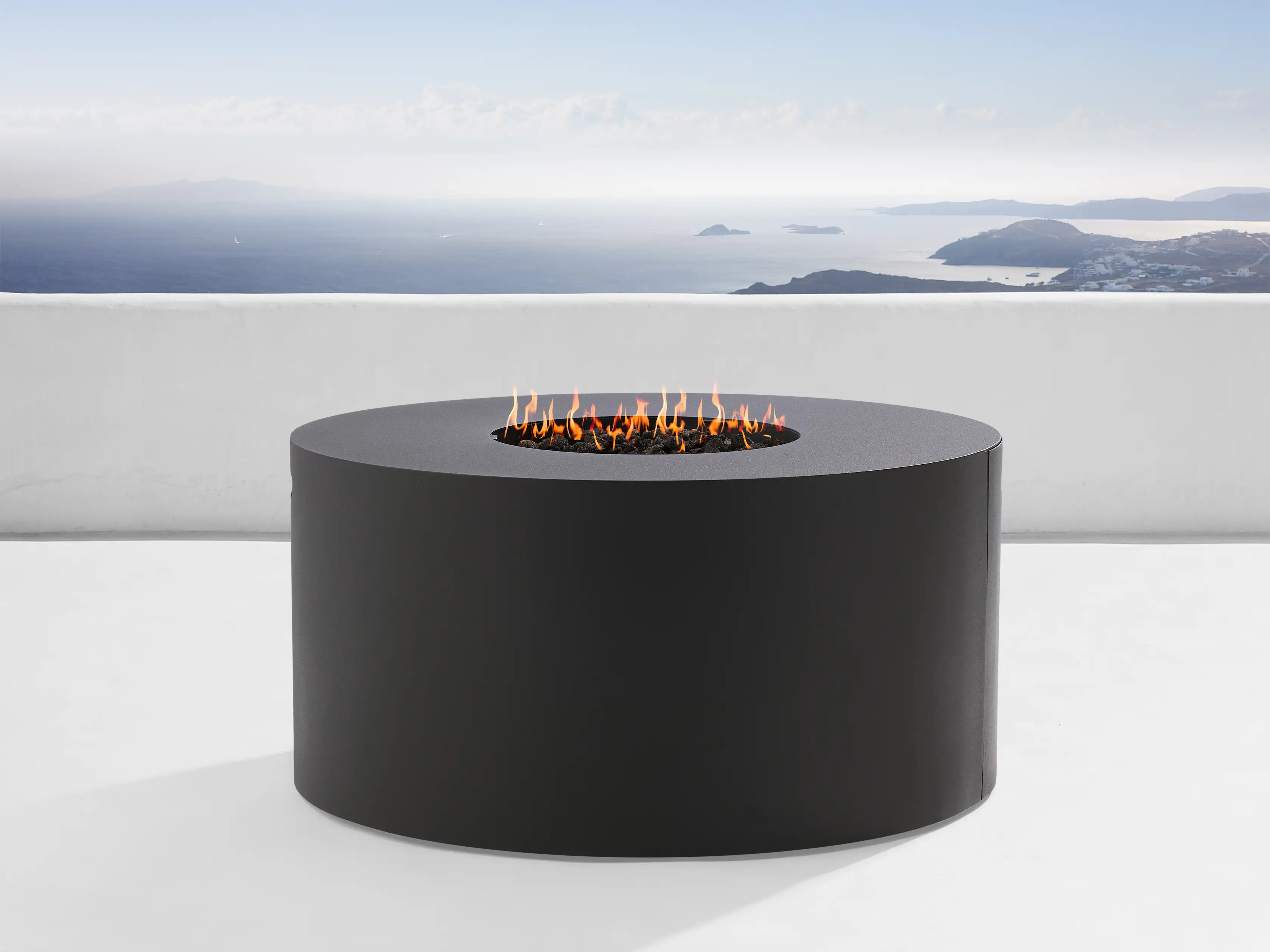 Coden Outdoor Round Propane Fire Pit | Arhaus