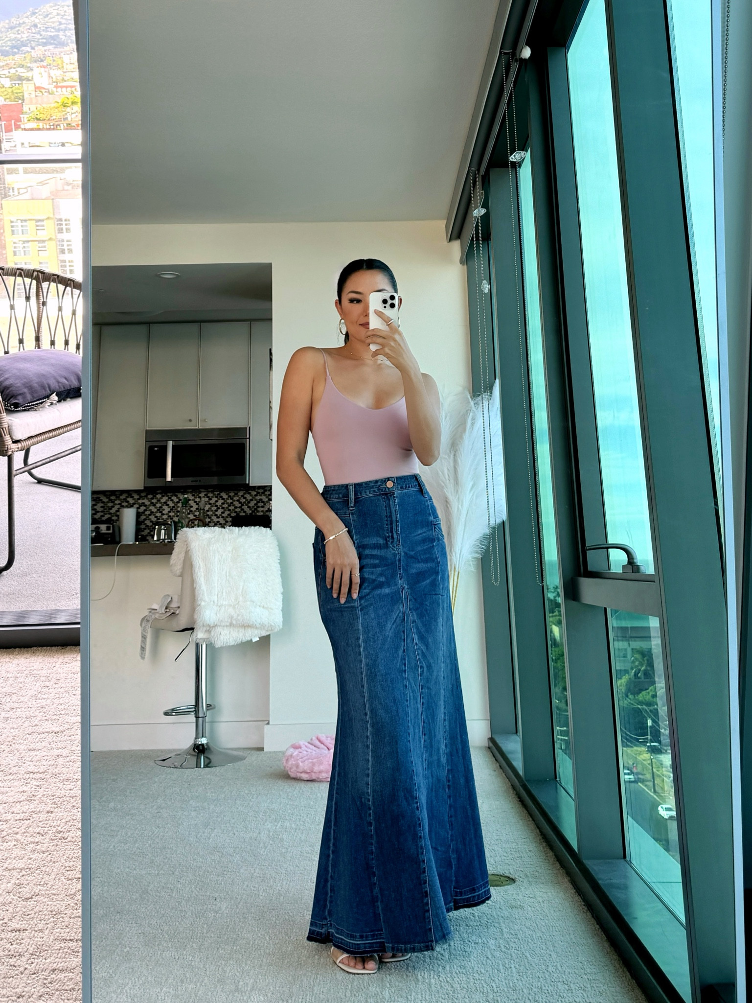 This superrrr cute denim maxi skirt is $55 off!! So worth it! Love the wash and stretch. Perfect for summer to fall transition. Wearing size 25, so size down 1 size from your waist inches. 

#LTKStyleTip #LTKSaleAlert #LTKxNSale