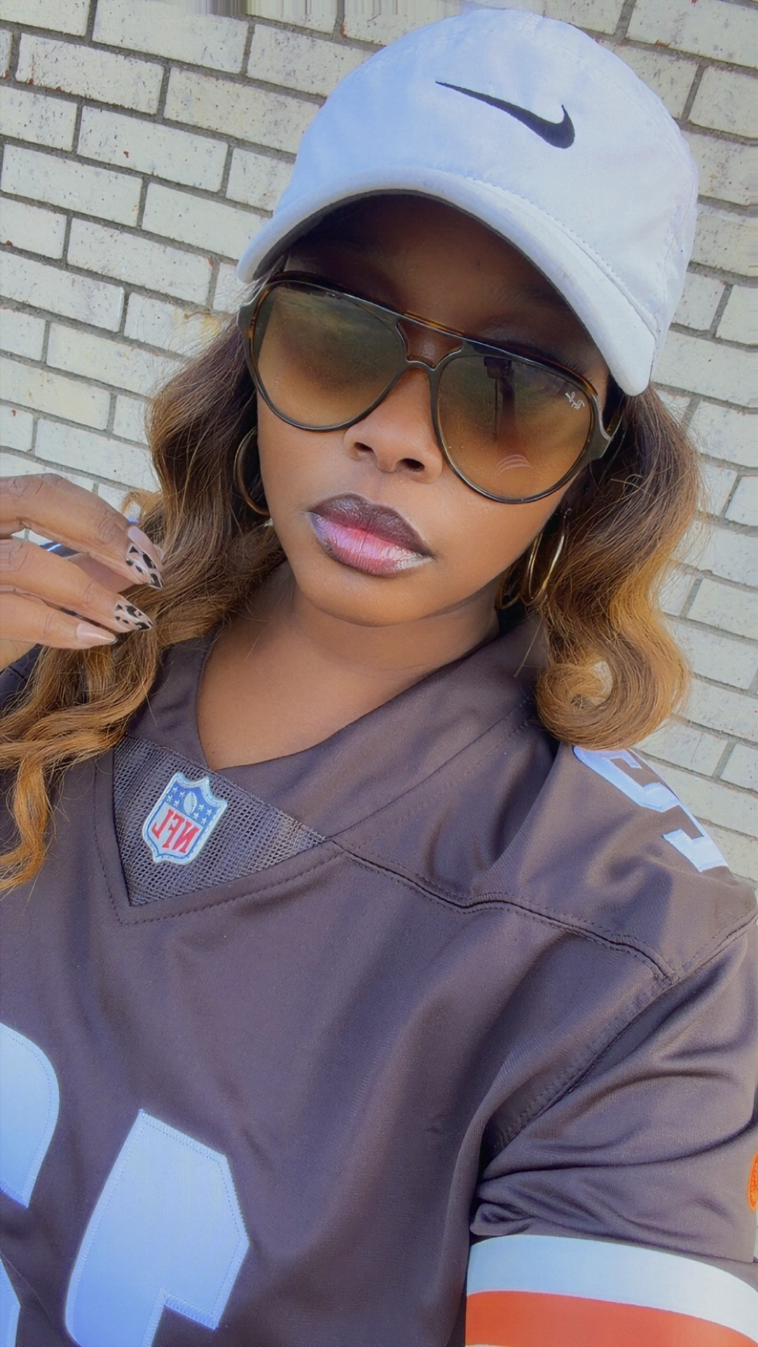 Game day looks don’t have to be complicated.

This is one of my go-to outfits when I want to be comfortable but still look put together.

Easy, wearable, and it just works 🏈✨

#LTKootd #LTKOver40