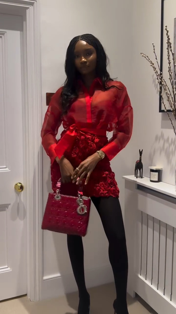 Red Christmas party outfit for the girls 

#LTKpartywear #LTKfestive #LTKdatenight
