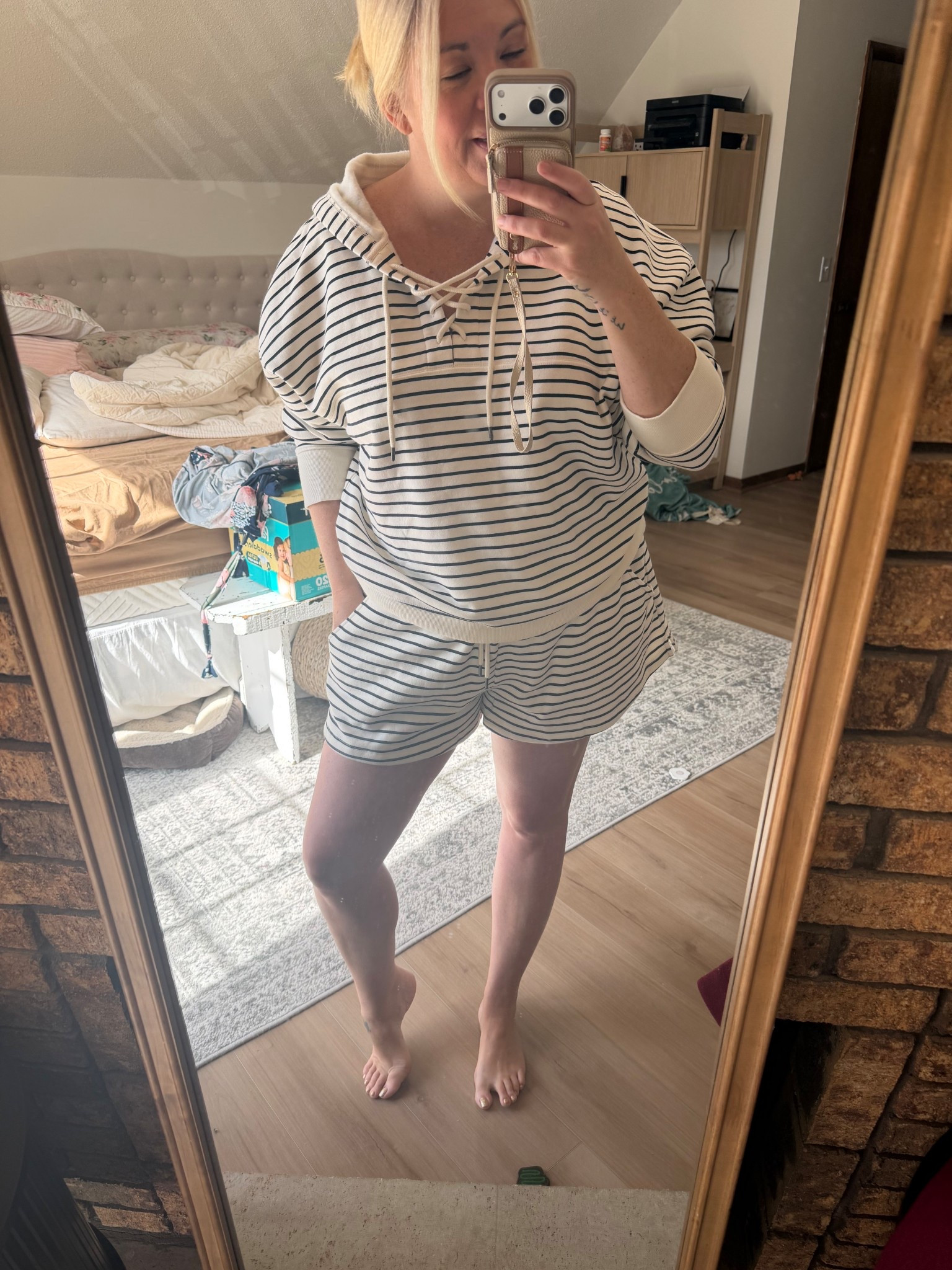 Spring comfy mom matching set

#LTKSeasonal #LTKootd #LTKOver40