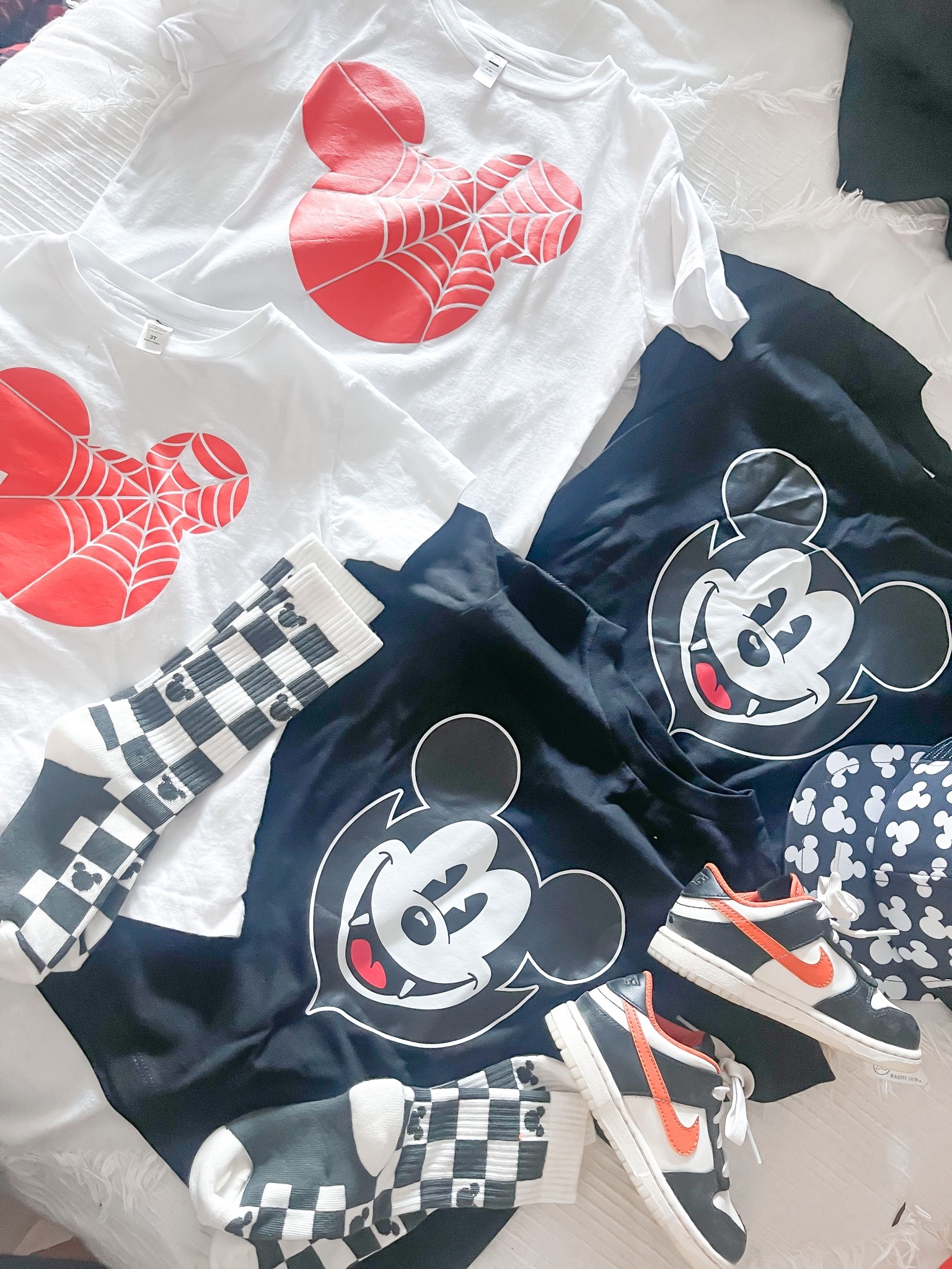 Boyd’s Disney outfits 
