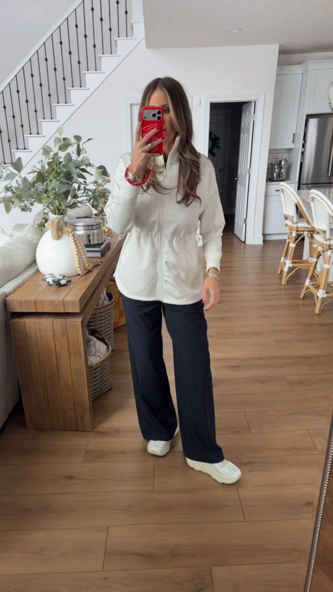 New Target finds athleisure drop 
Size  medium 

#LTKgrwm #LTKMidsize #LTKOver40