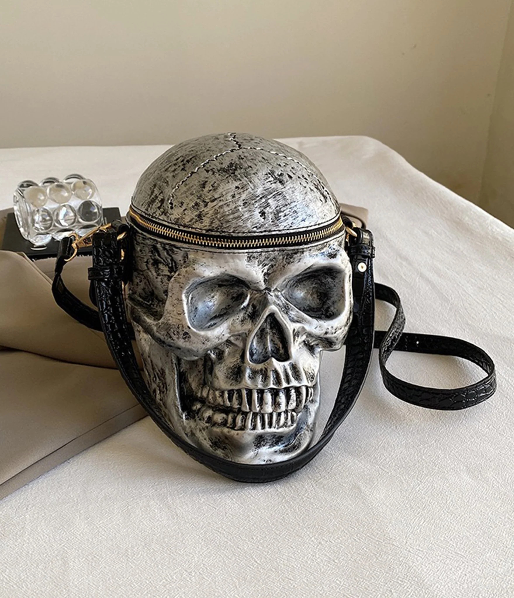 Preorder- Grey Leatherette Skull Crossbody Bag | Unique Vintage - North America