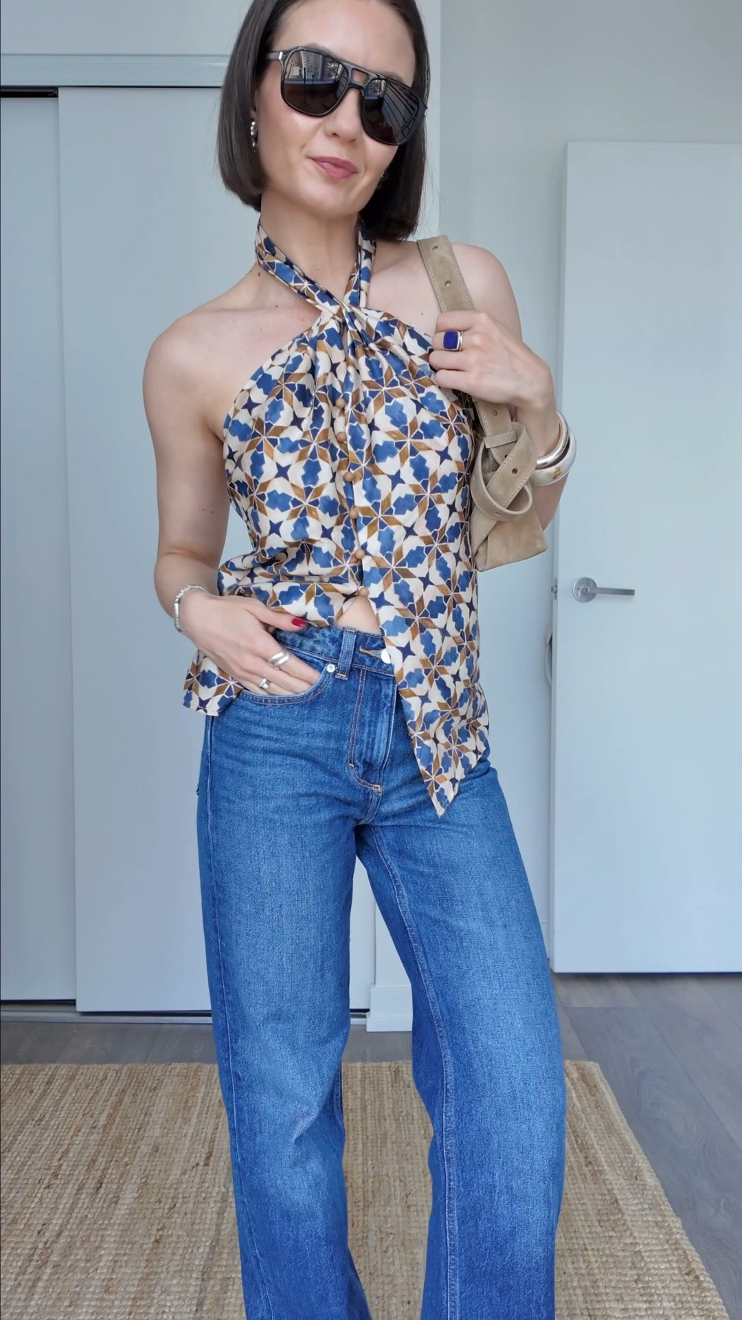 Jeans and a nice top!

Top - S (use forsansha)
Bag - use LTKEXTRA20
Jeans - size 0 ( tts)
Sandals are old so I linked similar

#LTKcanada #LTKjeans #LTKsummer