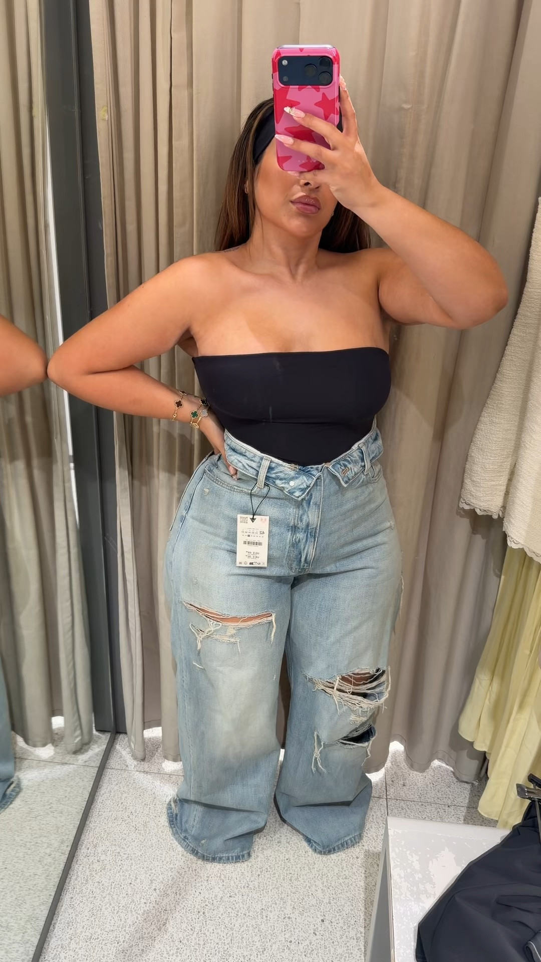 What I bought at Zara! I’m wearing a size 10 in the jeans and a size M in everything else. 

#LTKootd #LTKgrwm #LTKMidsize