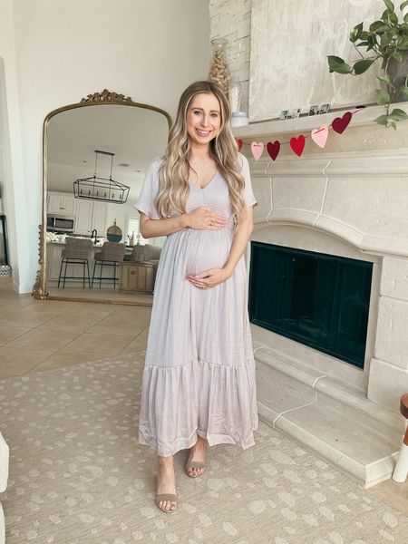 PinkBlush maternity haul! Wearing a size small - code Nicole.villarreal25 saves you 25% 

Satin dress comes in a bunch of colors!  
Maternity dress.  Bump style. Pink blush. PinkBlush maternity. Pregnant. Maternity style. Satin dress. 

#LTKbump #LTKunder50 #LTKstyletip