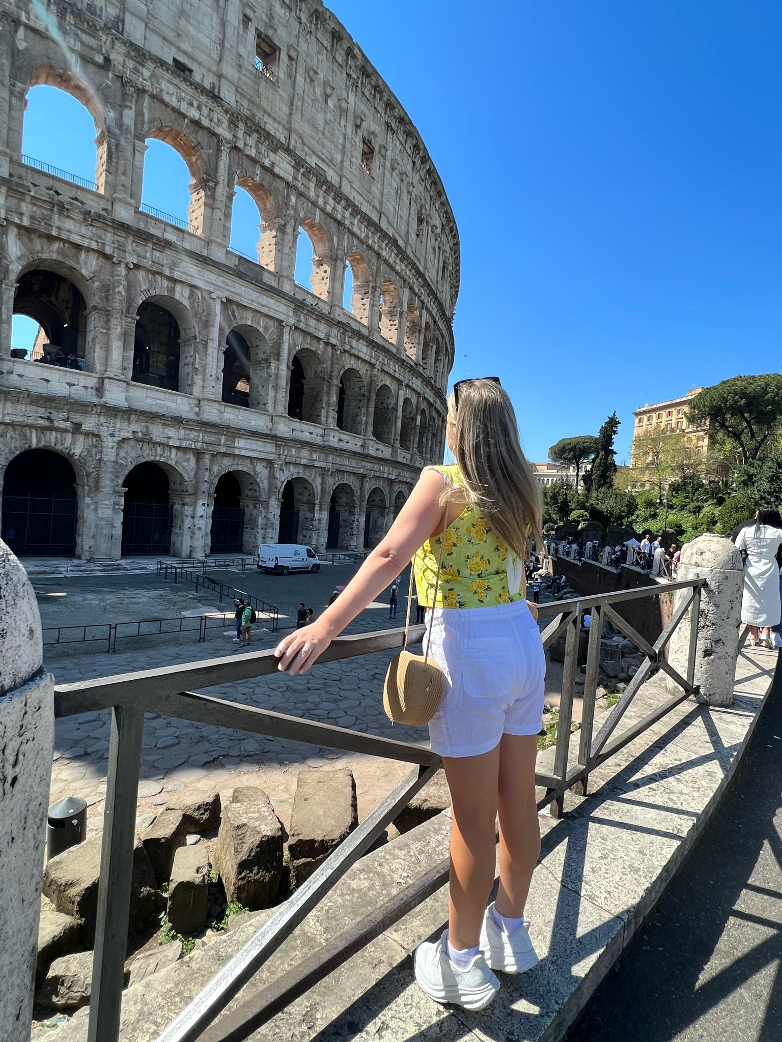 Italy outfit, Europe outfit, casual style, white sneakers, travel outfit

#LTKeurope #LTKtravel