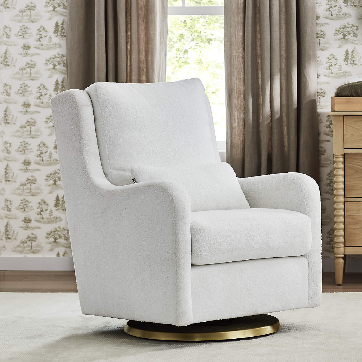 Jenny Lind Maple Wood Spindle 7-Drawer Wide Kids Dresser + Reviews | Crate & Kids | Crate & Barrel