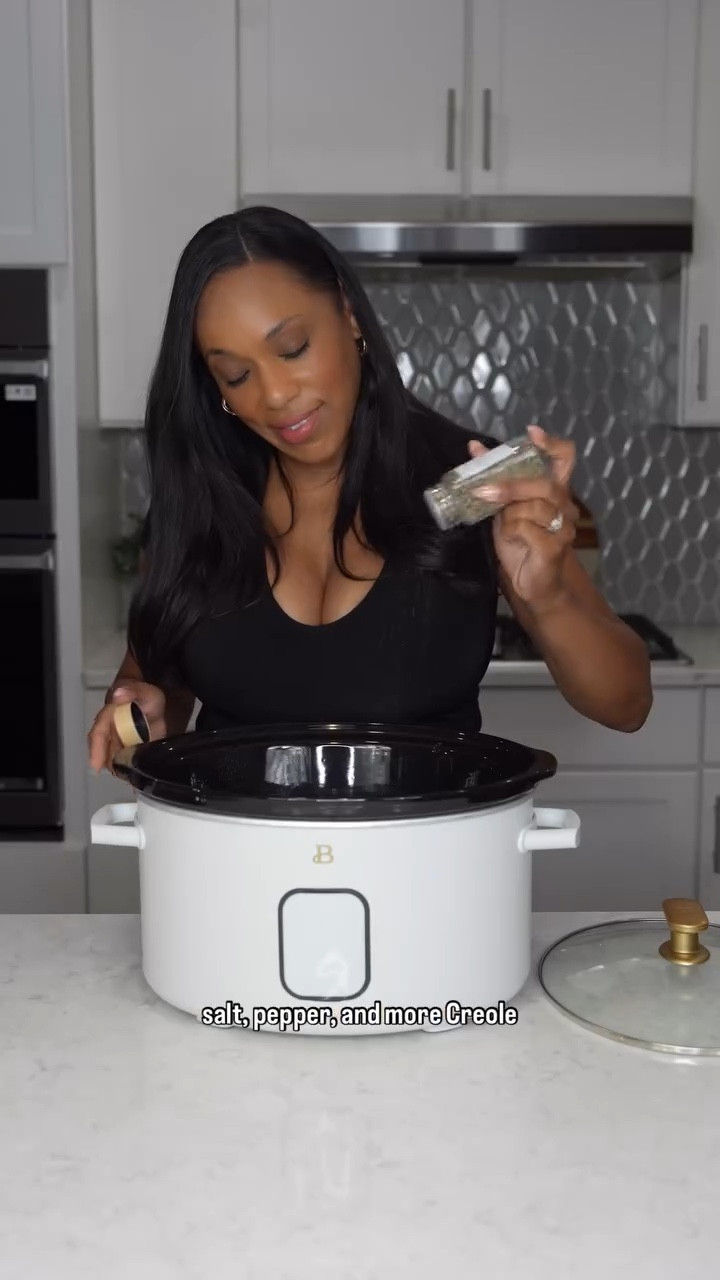 Here’s an easy and flavorful dinner that’s kid-approved and perfect for busy nights! 

My son doesn’t eat broccoli, but he definitely asked me to make this again 🙌🏾😂 It’s perfect for a night when you need dinner to cook itself.

Easy Crockpot Creamy Creole Chicken Pasta

A cozy, flavorful dinner that’s kid-approved and perfect for busy nights!

Ingredients:
	•	2–4 chicken breasts
	•	1 tbsp Creole seasoning (plus more to taste)
	•	1 cup chicken broth
	•	1 cup heavy cream
	•	4 oz cream cheese
	•	2 tbsp butter
	•	2 cloves garlic, minced
	•	Salt & pepper to taste
	•	1 tsp additional Creole seasoning (for the sauce)
	•	2 cups frozen broccoli
	•	1/2 cup grated parmesan cheese
	•	8 oz cooked pasta (any kind)
	•	Garlic bread for serving (optional but delicious!)

Directions:
	1.	Add chicken to a crockpot and season both sides with Creole seasoning.
	2.	Pour in chicken broth, heavy cream, cream cheese, butter, and garlic.
	3.	Season the mixture with salt, pepper, and more Creole seasoning.
	4.	Cook on high for 4 hours (or low for 6–7 hours).
	5.	In the last 30 minutes:
	•	Shred the chicken right in the crockpot.
	•	Stir in frozen broccoli, parmesan cheese, and cooked pasta.
	6.	Let everything warm through and get creamy.
	7.	Serve with garlic bread and watch everyone ask for seconds!

Save this for a night when you need dinner to basically cook itself.

#CrockpotRecipe #EasyDinner #FamilyMeals #weeknightrecipes #SlowCookerDinner #ComfortFood #crockpotmeals #easyrecipe #chickenrecipe

#LTKHome #LTKFamily #LTKKids