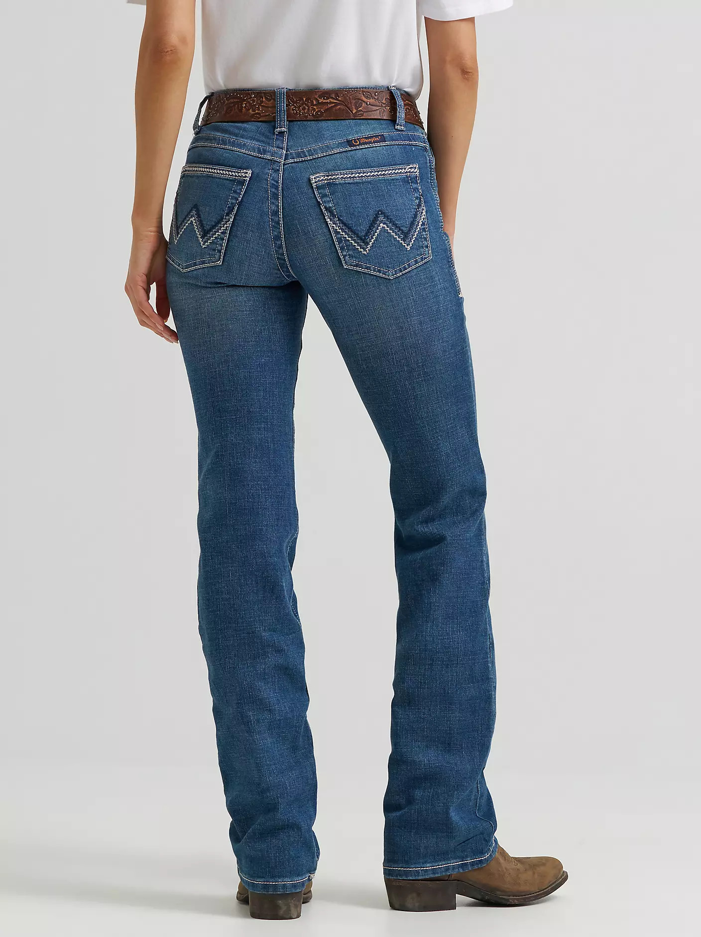 Women's Wrangler® Ultimate Riding Jean Willow Mid-Rise Bootcut | Wrangler