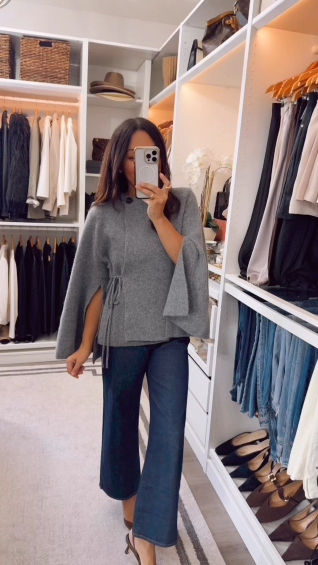 Cape is amazing- back in stock⭐️

#LTKootd #LTKSeasonal #LTKOver40