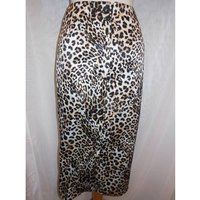 M&S Per Una Animal Print Slim Skirt, size 8 | Oxfam Online Shop