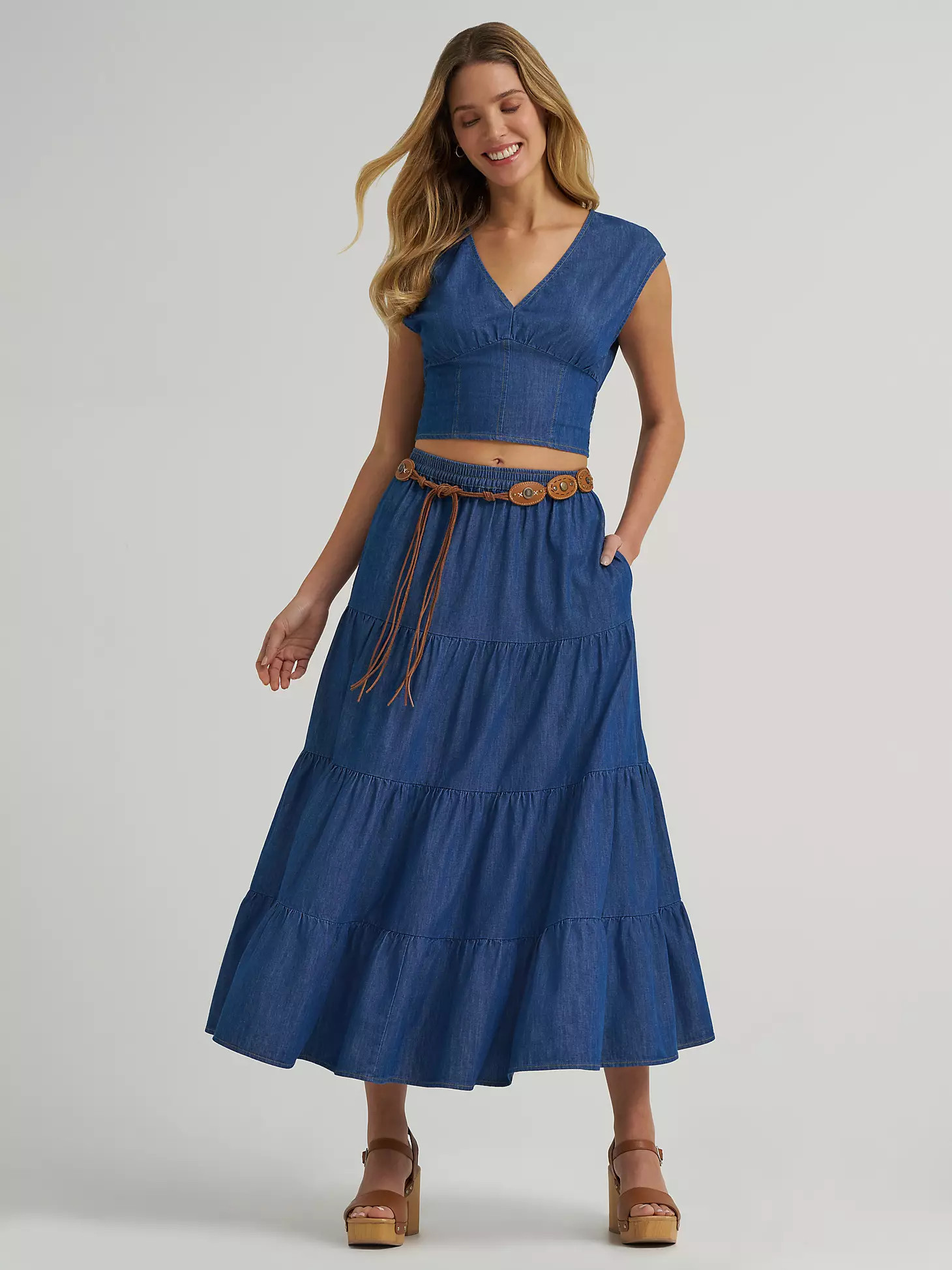 Women's Wrangler Denim Tiered Maxi Skirt | Wrangler