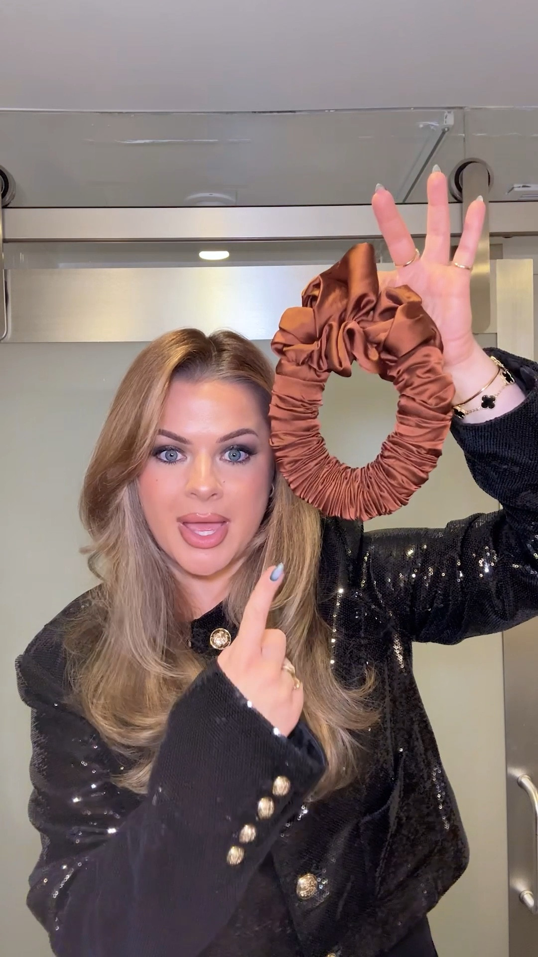 How I keep my blowout looking good for days!! SLEEPYTIE TO THE RESCUE💘 


#LTKTravel #LTKBeauty