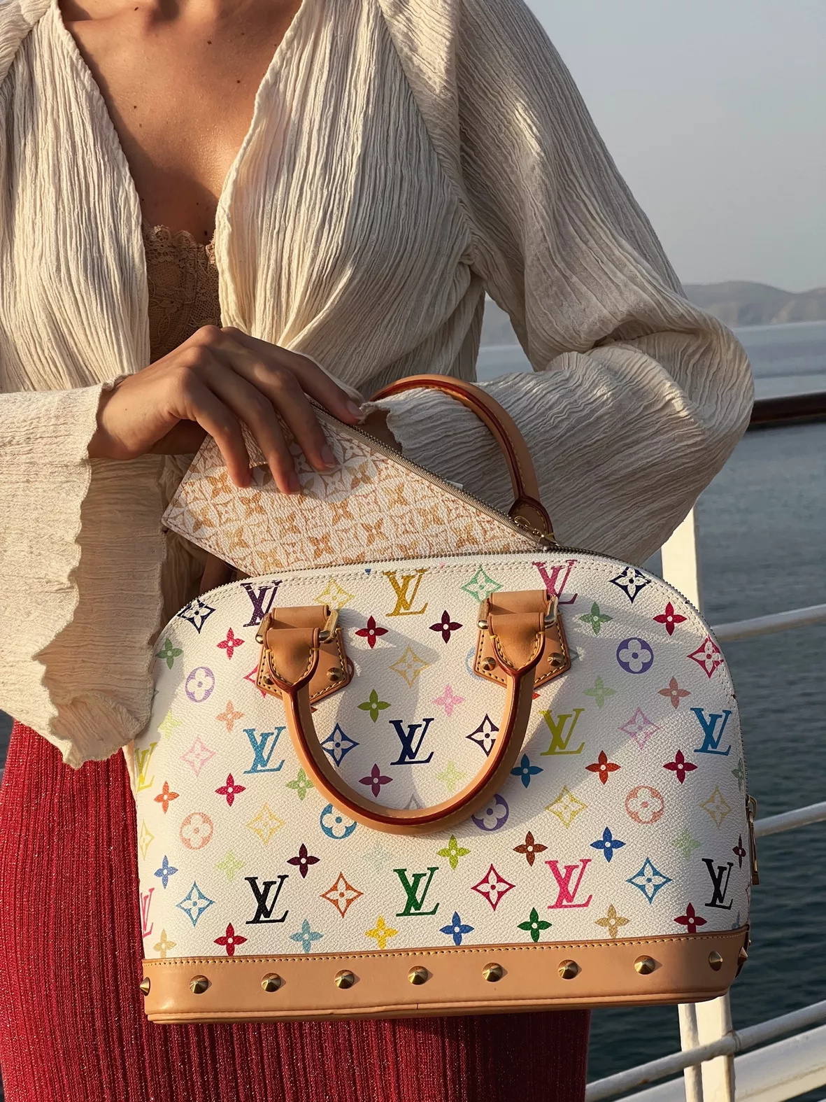 LV Alma PM Bag With All White Outfit  Outfits, Lv alma outfit, All white  outfit