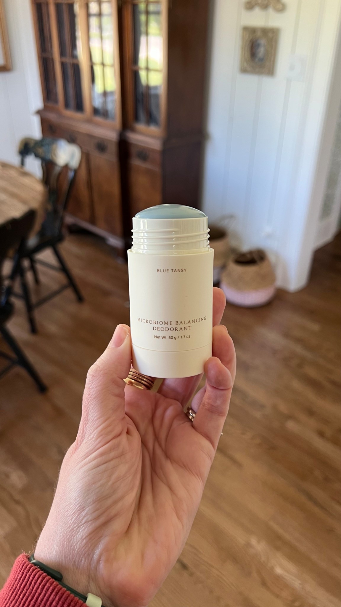 clean deodorant that smells amazing  🤩 

#LTKselfcare #LTKmorningroutine #LTKdayinmylife