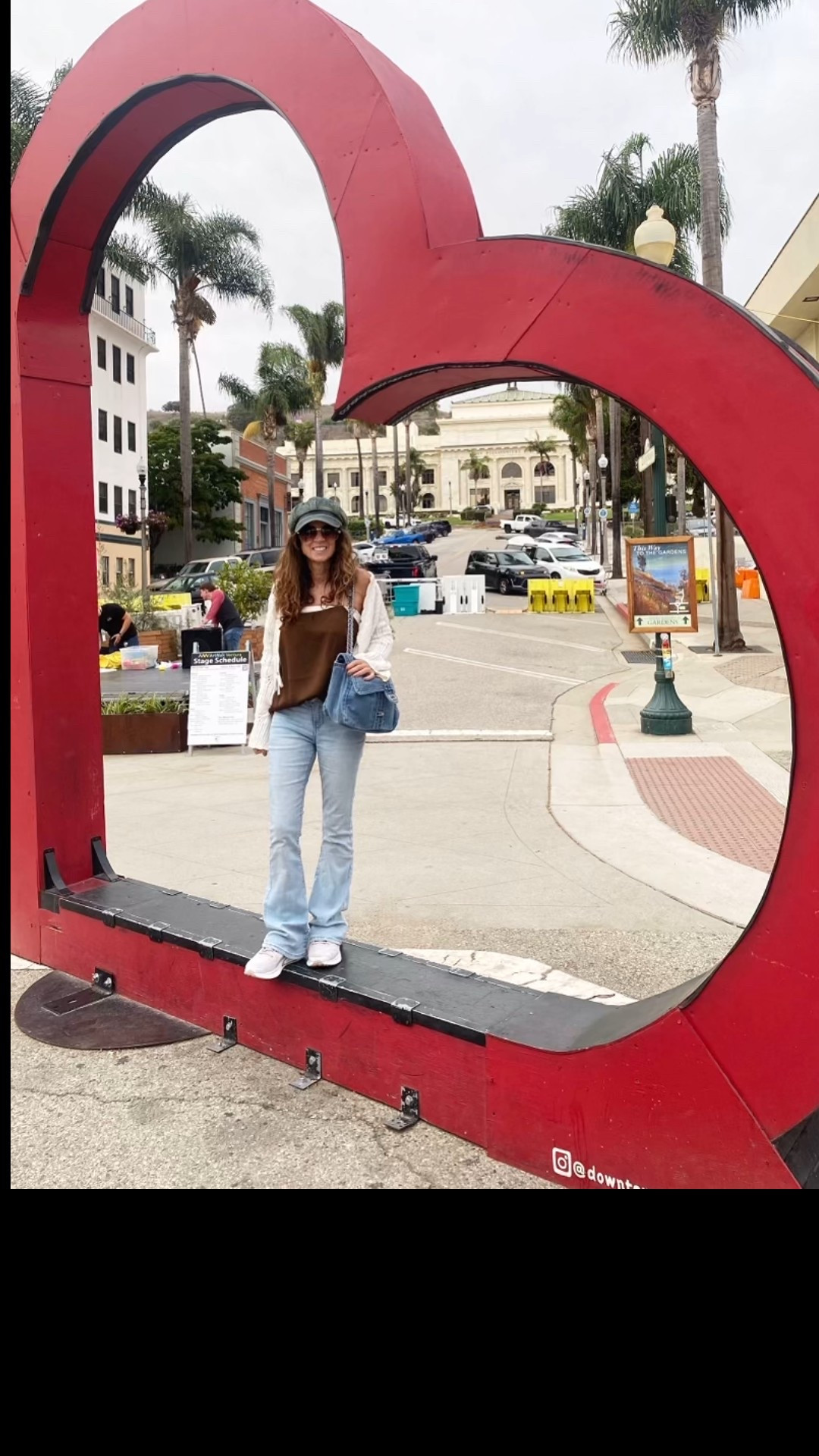 A little art, a little sunshine, and a lot of girl time 🎨✨ Keeping it cute + comfy for the Ventura Art Festival in this casual look—perfect for wandering booths, sipping coffee, and soaking up all the creative vibes. 💕

#LTKFindsUnder100 #LTKStyleTip #LTKTravel