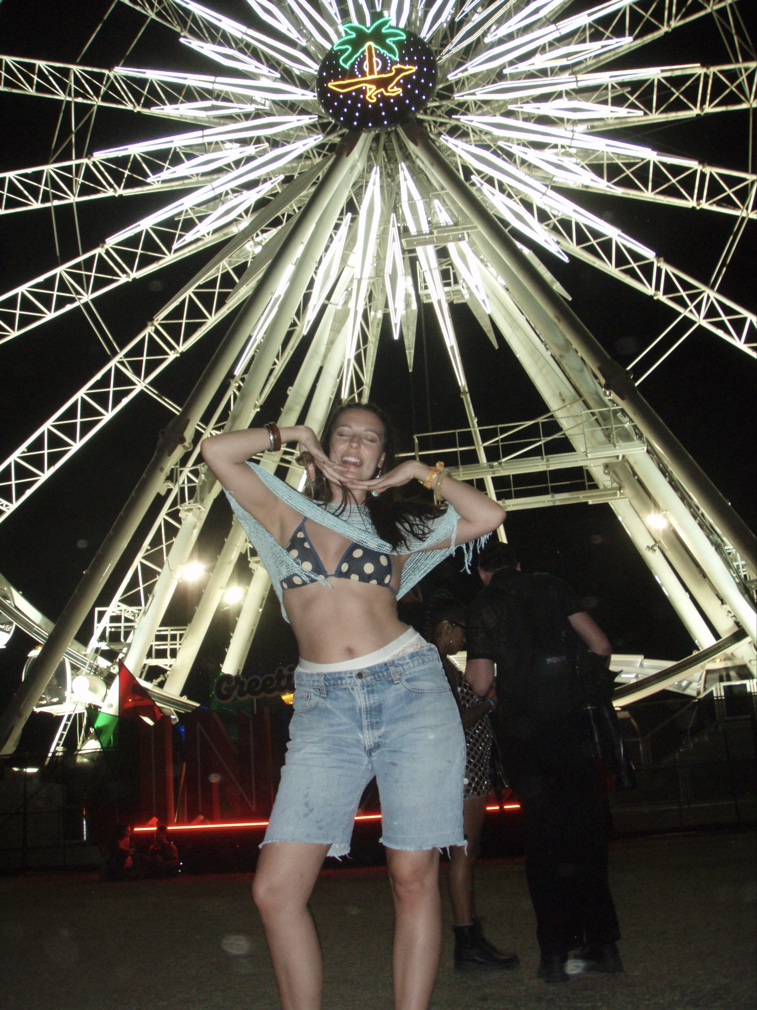 had to go jorts for JB

#LTKootd #LTKdayinmylife #LTKFestival