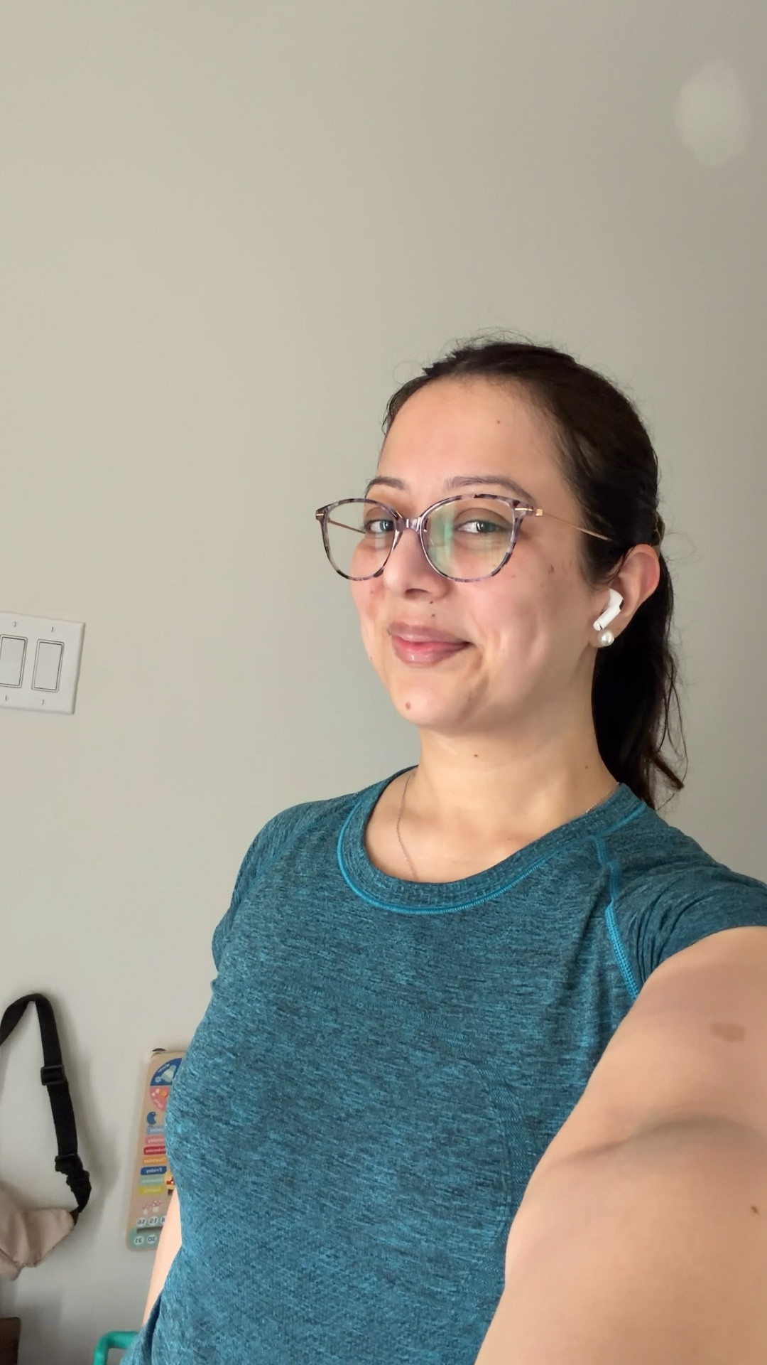 run gear for rainy days🏃🏻‍♀️⛈️

#rainyday #waterproof #lululemon #vessi #canadianblogger #torontoblogger #momswhorun

toronto blogger, rainy weather gear, canadian weather must have, moms who run, canadian moms

#LTKfitness #LTKcanada