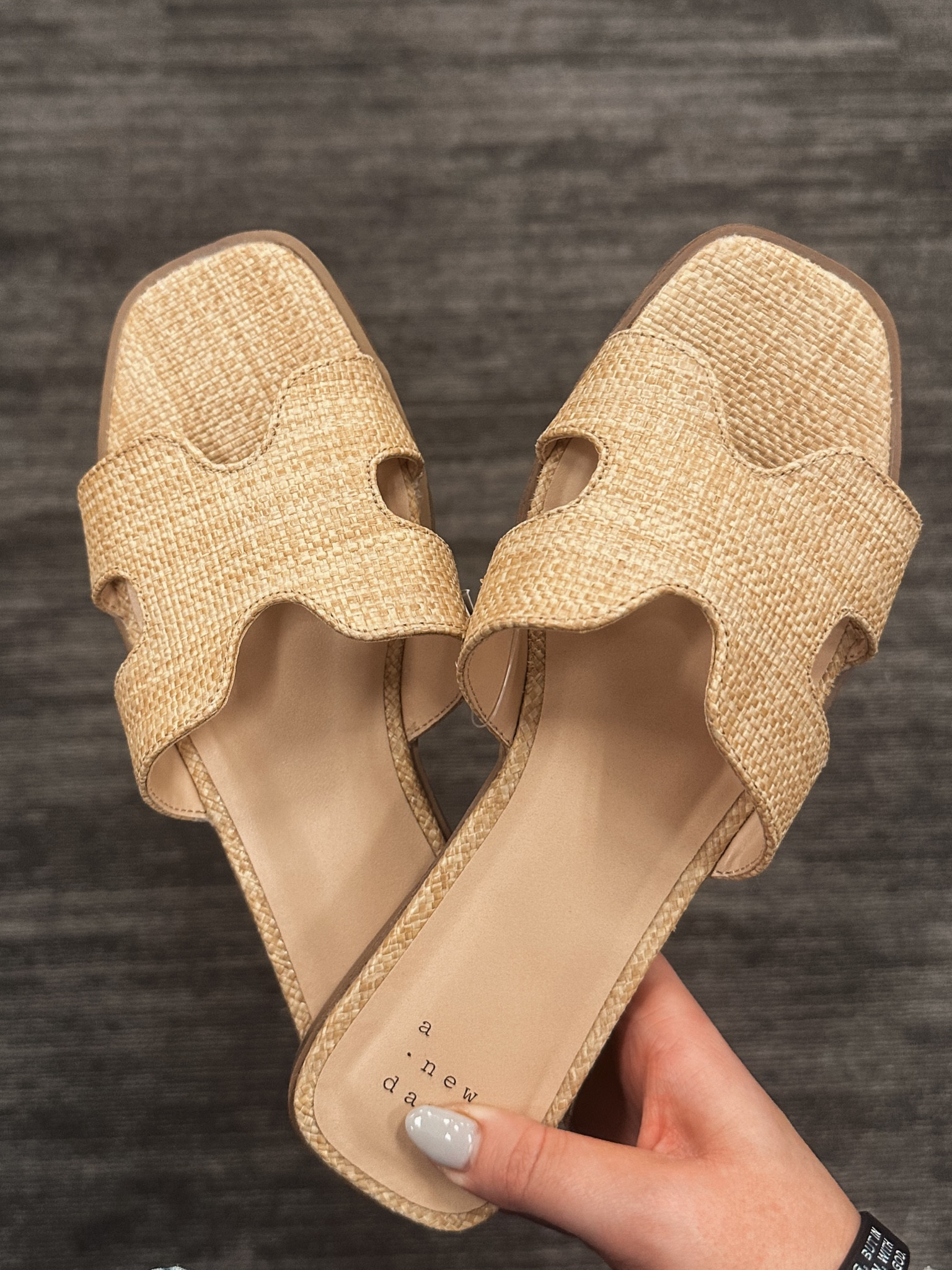 Target shoes -on sale for $16
True to sizee
Target sandals. Spring shoes. Neutral shoes. 

#LTKshoecrush #LTKsalealert #LTKSpringSale