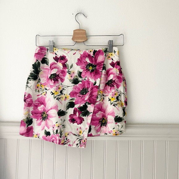 Abercrombie & Fitch Small Scarlett Linen Blend Cream Pink Floral Skort | Poshmark