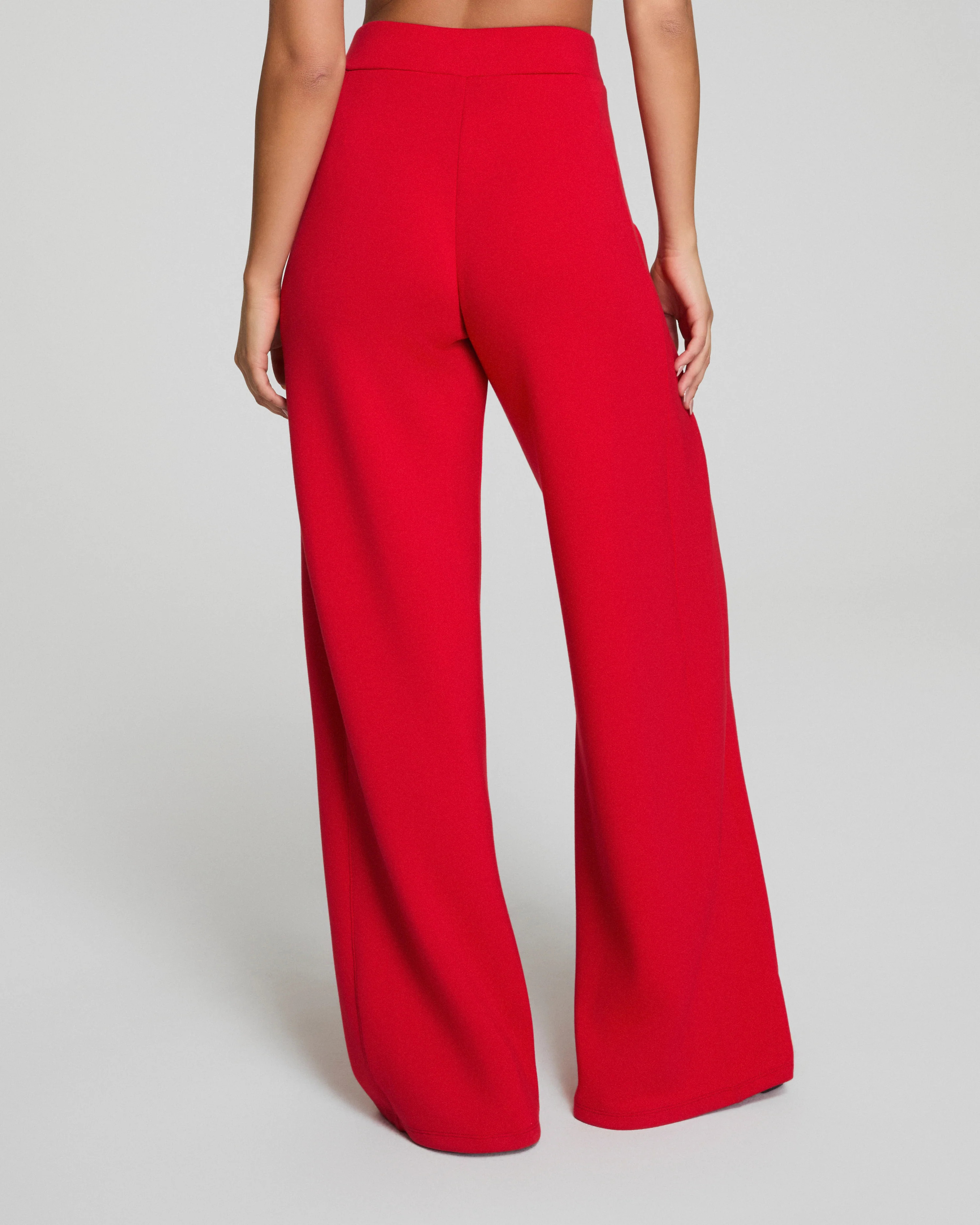 AirEssentials Wide Leg Track Pant – Breathable Comfort | SPANX | Spanx