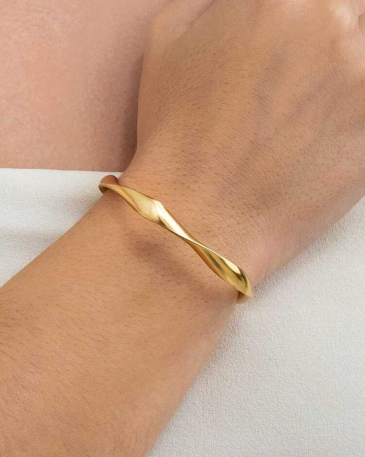 Bracelete Torcido Regulável Banhado A Ouro 18K - D France Semijóias | SHEIN