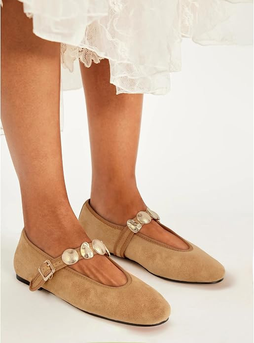 DOEYG Studded Ballet Flats Shoes for Women Round Toe Mary Jane Flats Buckle Strap Dressy Comforta... | Amazon (US)