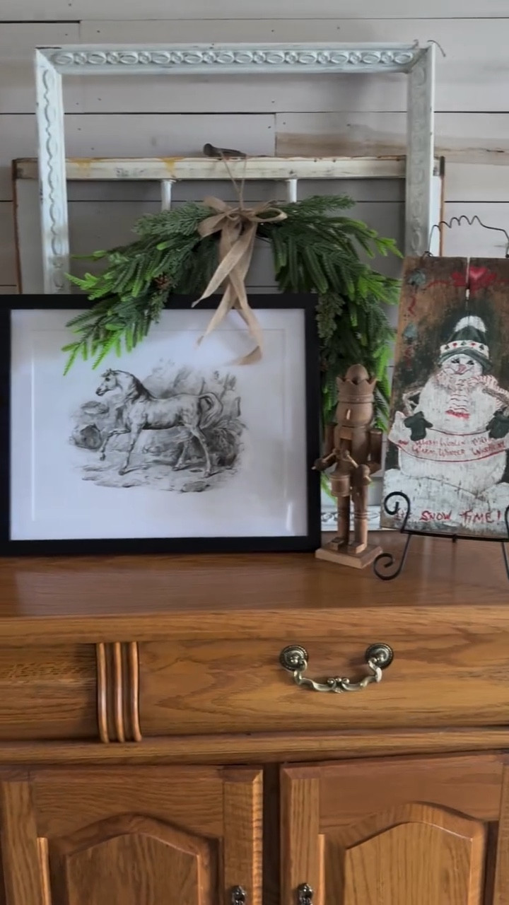 When the holiday vibes start creeping in and the beautiful horse print from @sageandroseprints is the cherry on top! ❤️

Be sure to check out all my holiday finds on my Ltk!

#ChristmasDecor #HolidayHome #RusticChristmas #FarmhouseChristmas #CozyHomeVibes #VintageDecor #EquestrianStyle #SimpleChristmas #HolidayTouches #WinterDecor #RusticHome #ModernFarmhouse #BarndominiumLife #HomeForTheHolidays #LTKHome #LTKHoliday #LTKSeasonal