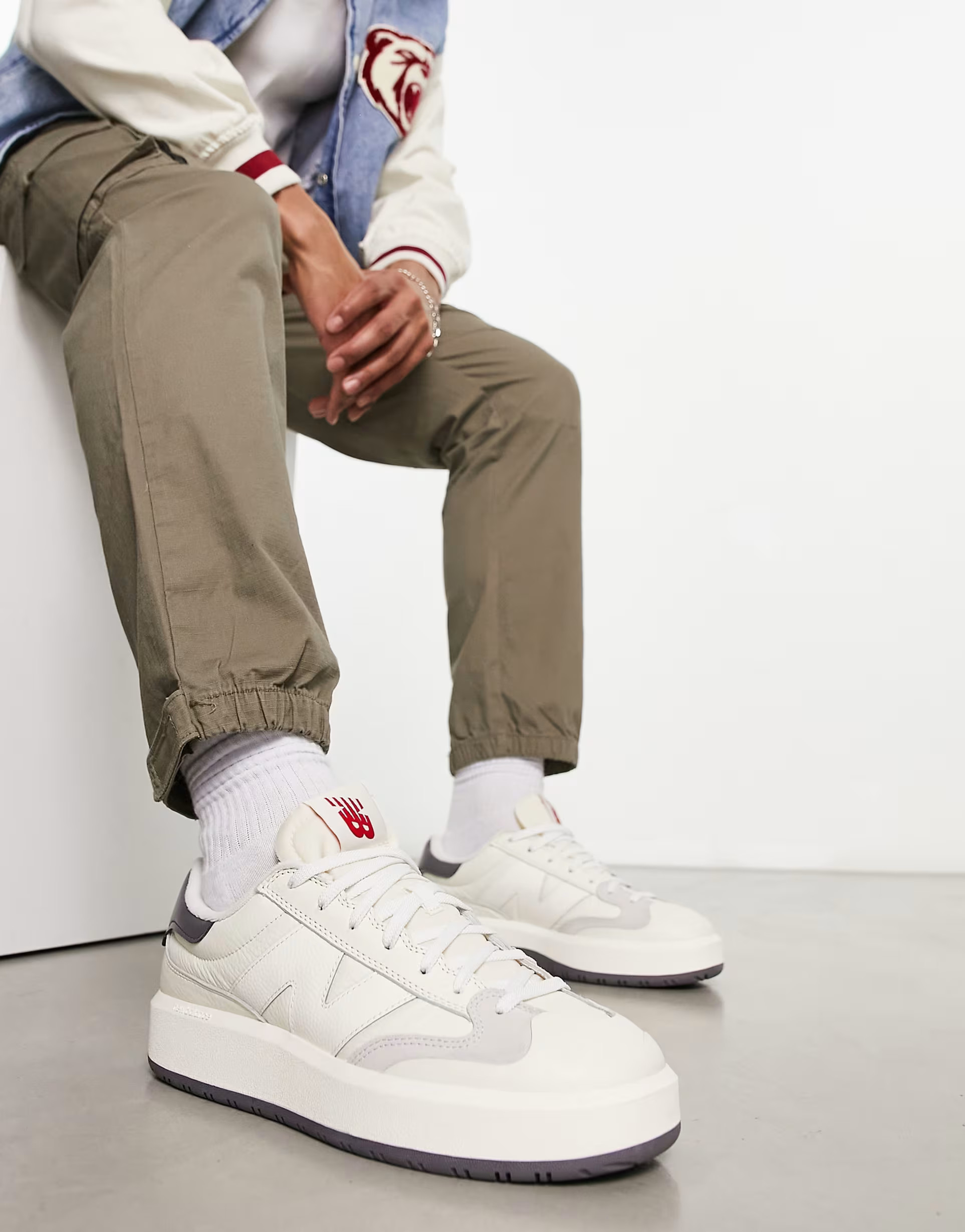 New Balance CT302 trainers in white & black | ASOS (Global)