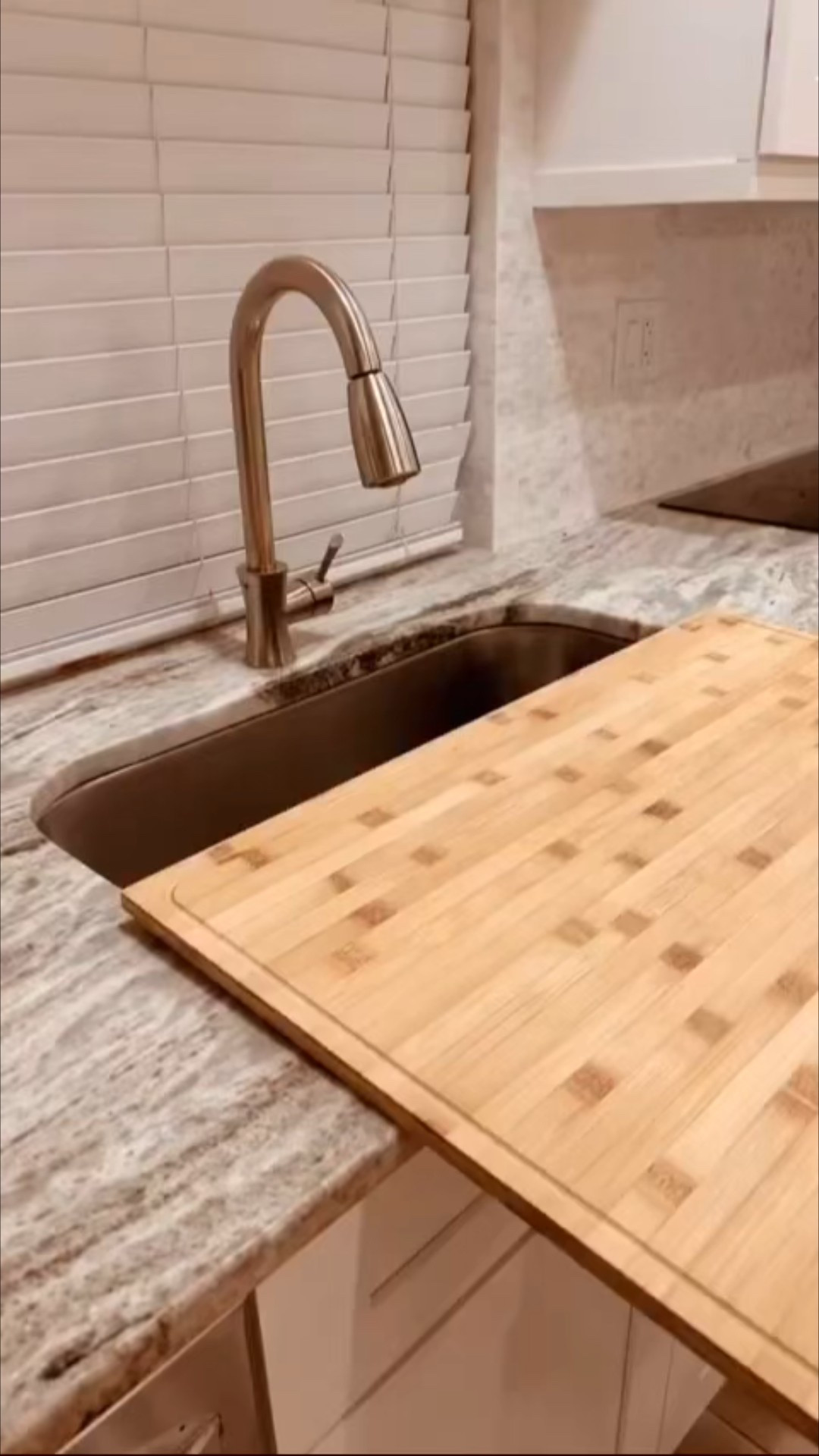 Amazon home find!! 
Counter space
Rental friendly 
Home hacks 

#LTKSaleAlert #LTKHome