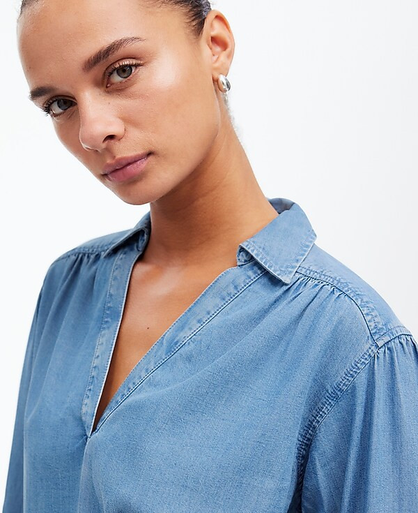Chambray Easy Y-Neck Button-Up Shirt in Ritch Wash | Madewell | Madewell