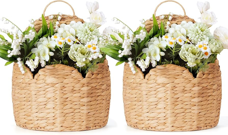 2 PC Door Basket Scalloped Hanging Storage Basket,Water Hyacinth Woven Wall Baskets for Front Doo... | Amazon (US)