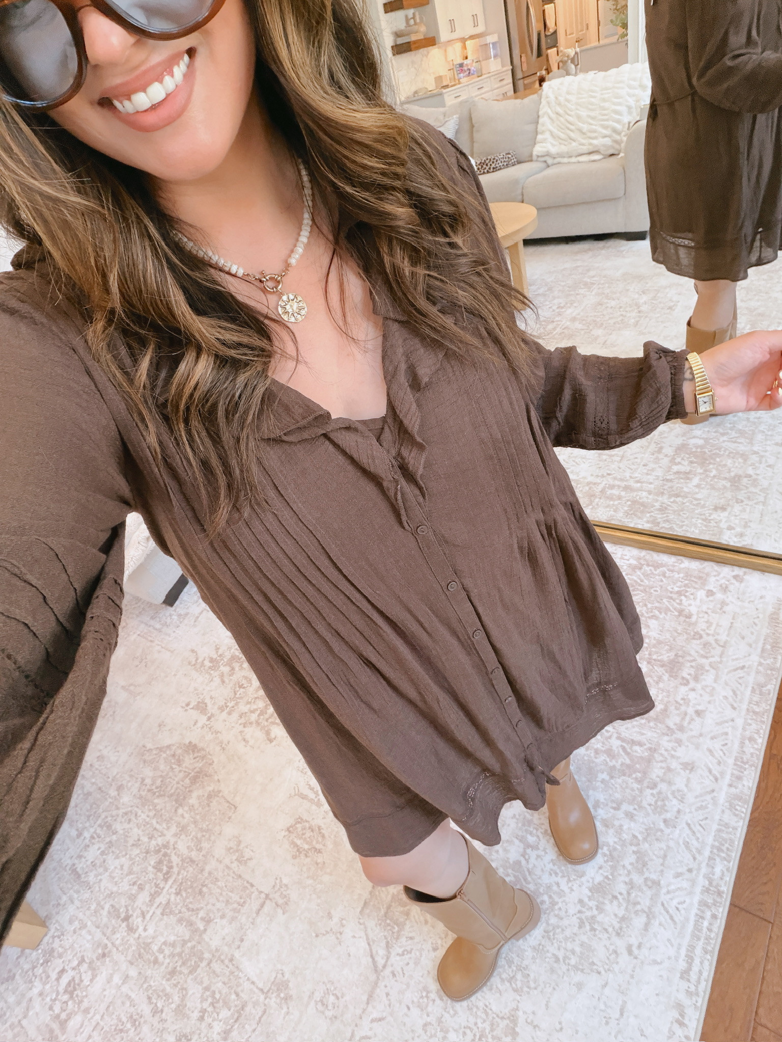 wearing a large

#LTKSeasonal #LTKMidsize