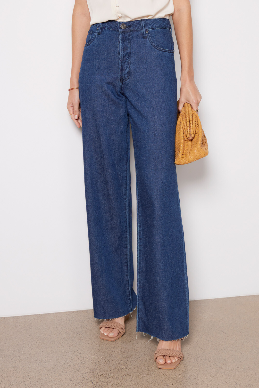 Maggie High Rise Wide Leg Jean | Evereve