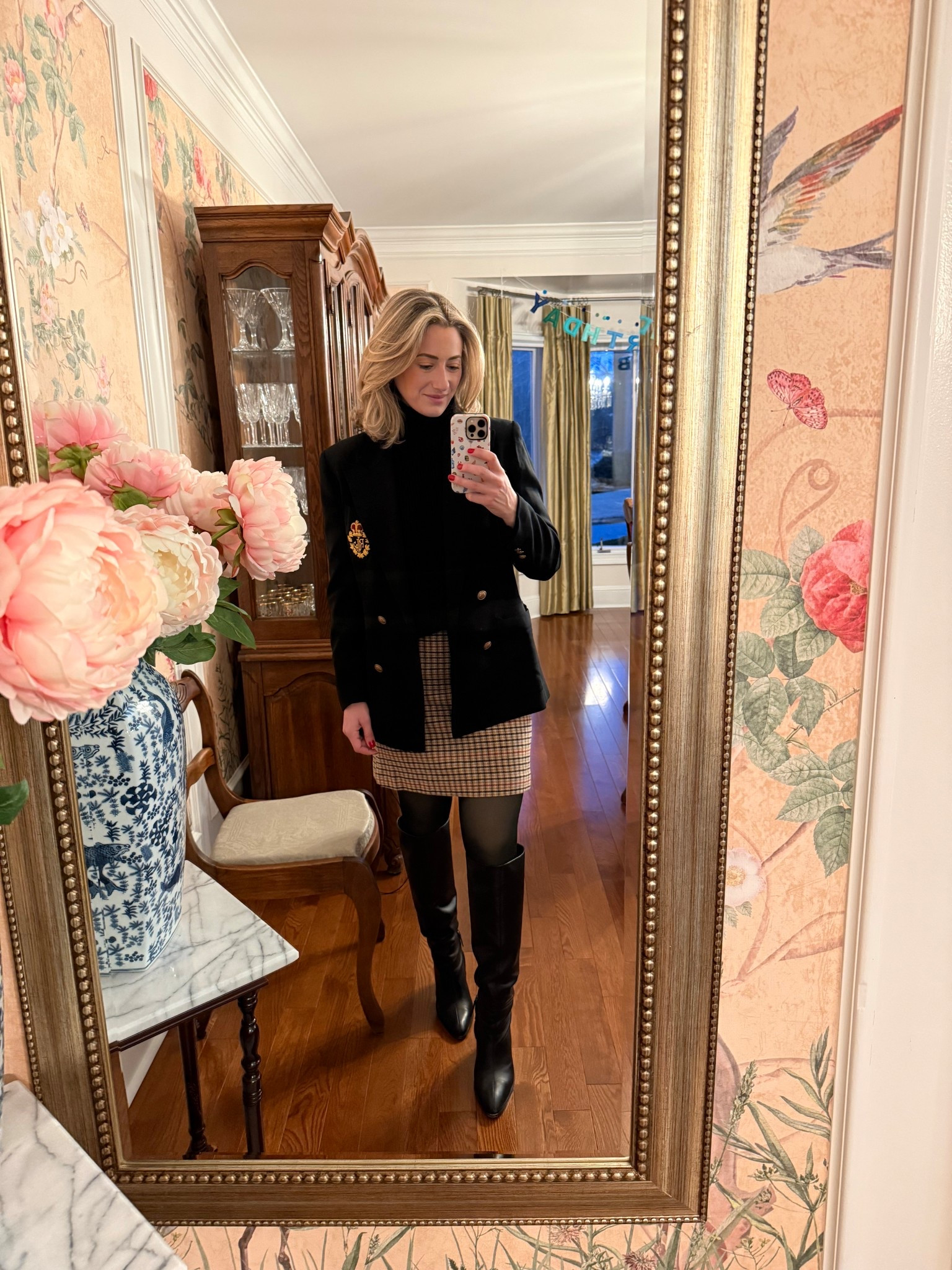 Classic tailoring with a polished finish 🤍
Today’s outfit is built around timeless staples. A tailored black blazer layered over a black turtleneck, paired with a tweed mini skirt, fleece-lined tights that look sheer, and knee-high black boots. It’s structured, elegant, and practical all at once the kind of look that feels polished without sacrificing comfort or warmth.

✨ Everything is linked here. classic pieces you’ll reach for again and again.

#LTKgrwm #LTKWorkwear #LTKootd