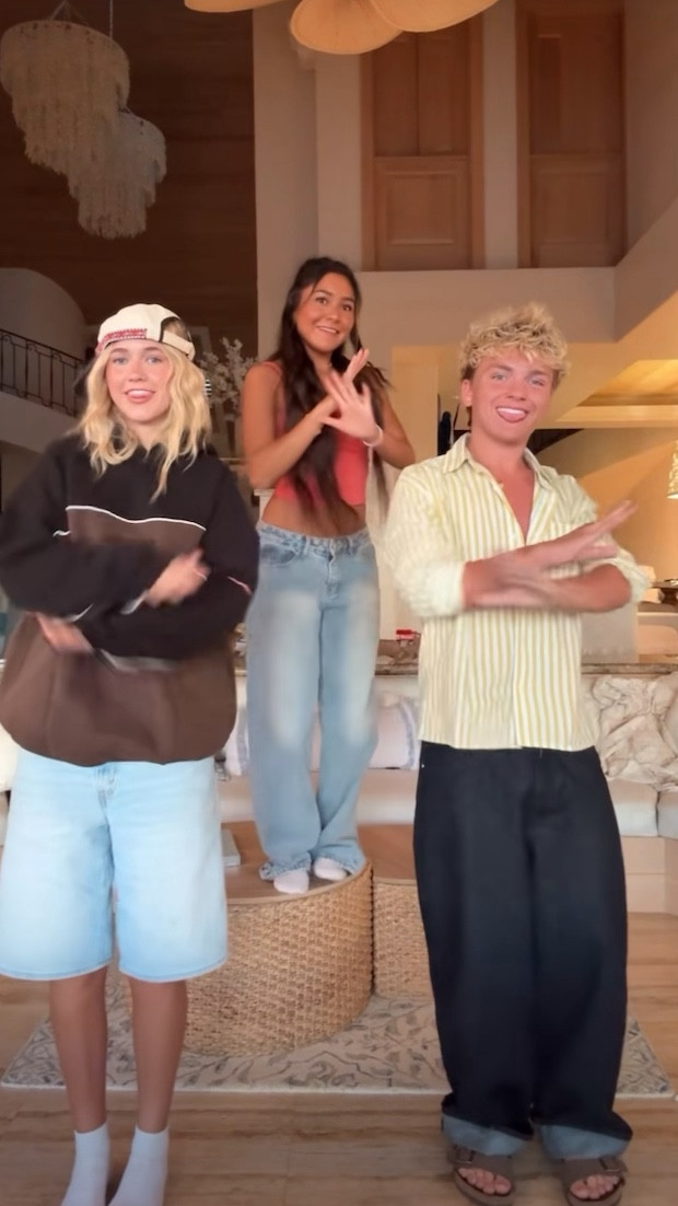 Comfy outfit inspo! PaisLee’s hoodie from Shaggy & Luke’s top from Zara

#LTKU #LTKSaleAlert #LTKootd