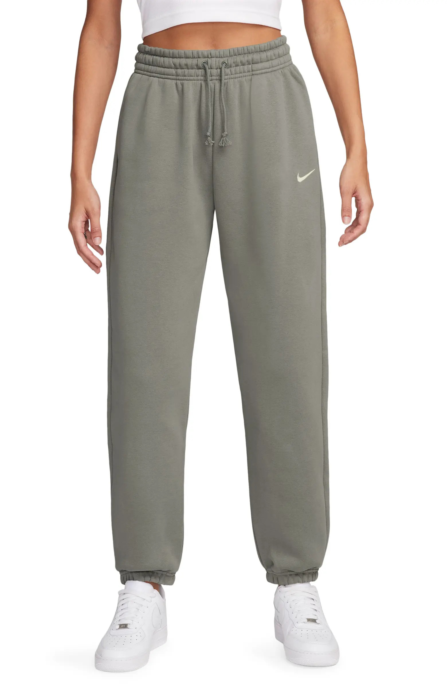 Sportswear Phoenix Fleece High-Waisted Oversized Sweatpants | Nordstrom